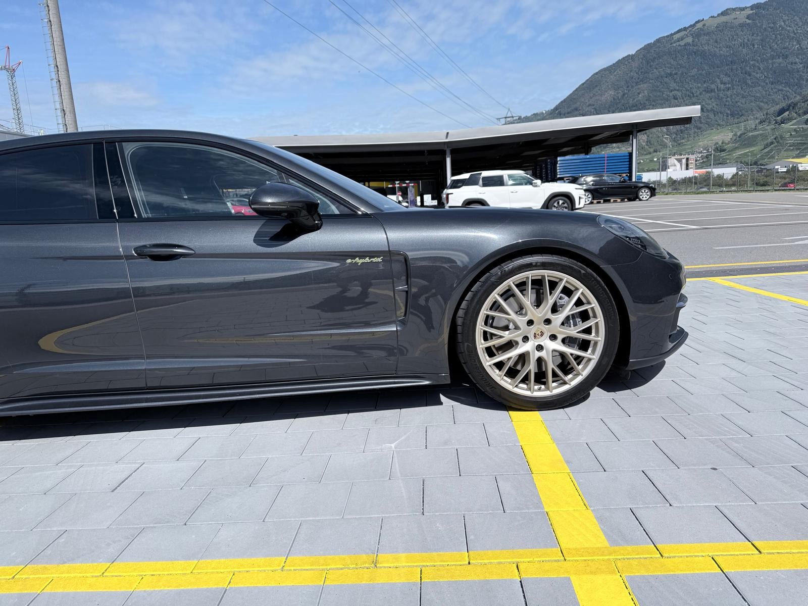 PORSCHE 2.9 V6 4 E-Hybrid-image-3