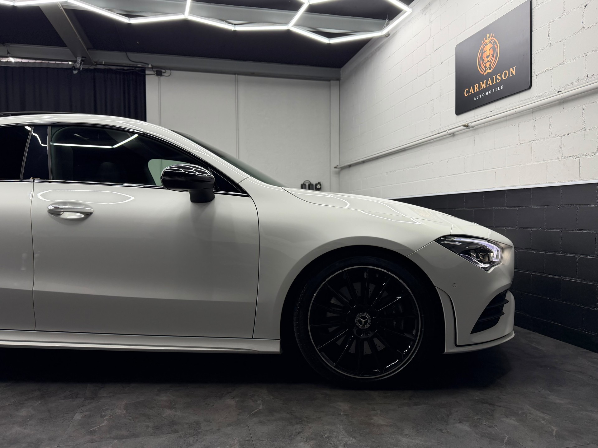 MERCEDES-BENZ CLA 250 AMG Line 7G-DCT | CH-Auto | Panoramadach | Ambiente | Rückfahrkamera-image-11