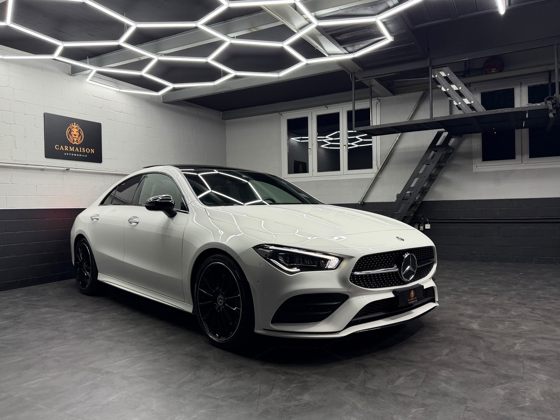 MERCEDES-BENZ CLA 250 AMG Line 7G-DCT | CH-Auto | Panoramadach | Ambiente | Rückfahrkamera-image-0