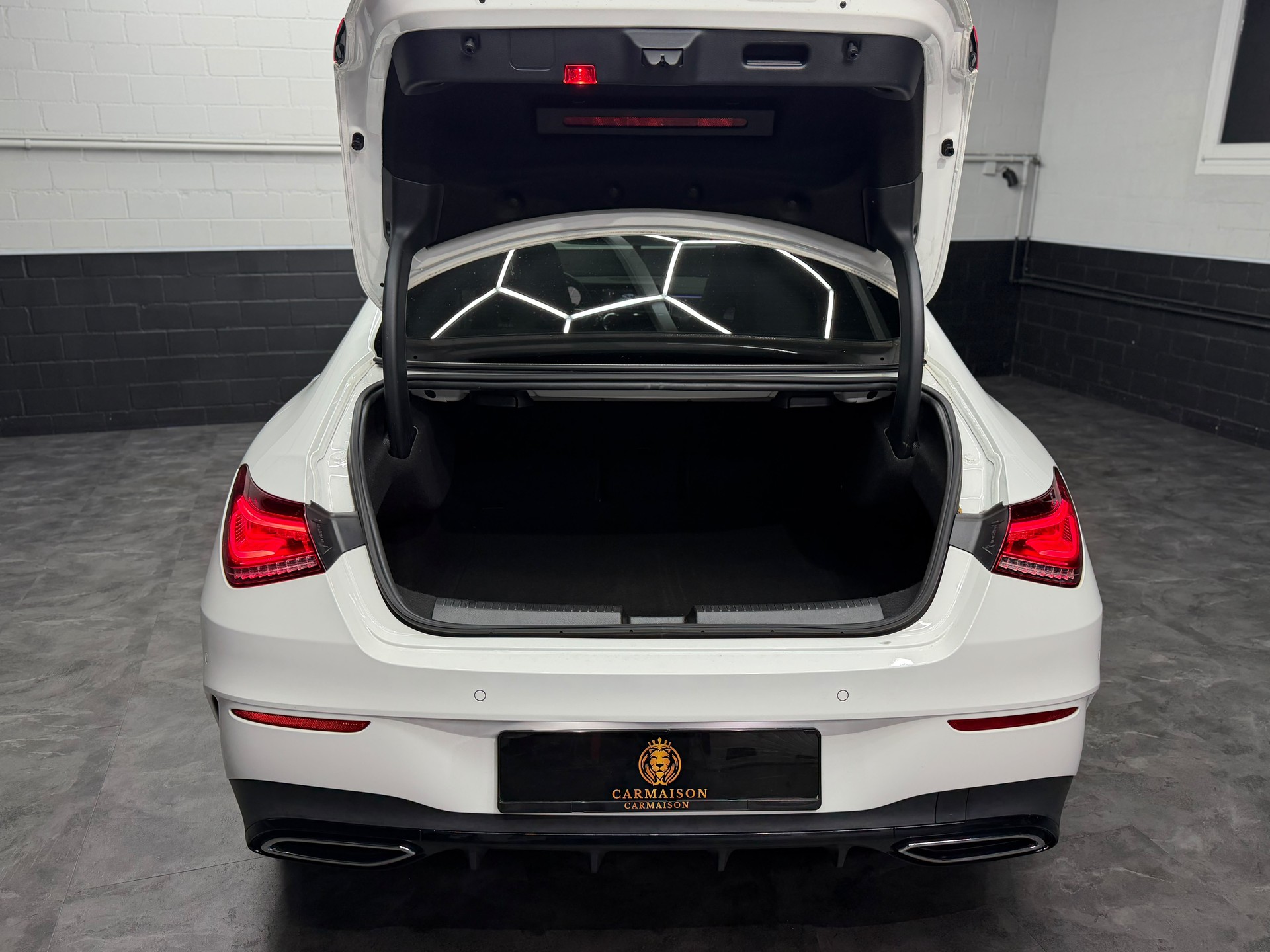 MERCEDES-BENZ CLA 250 AMG Line 7G-DCT | CH-Auto | Panoramadach | Ambiente | Rückfahrkamera-image-24