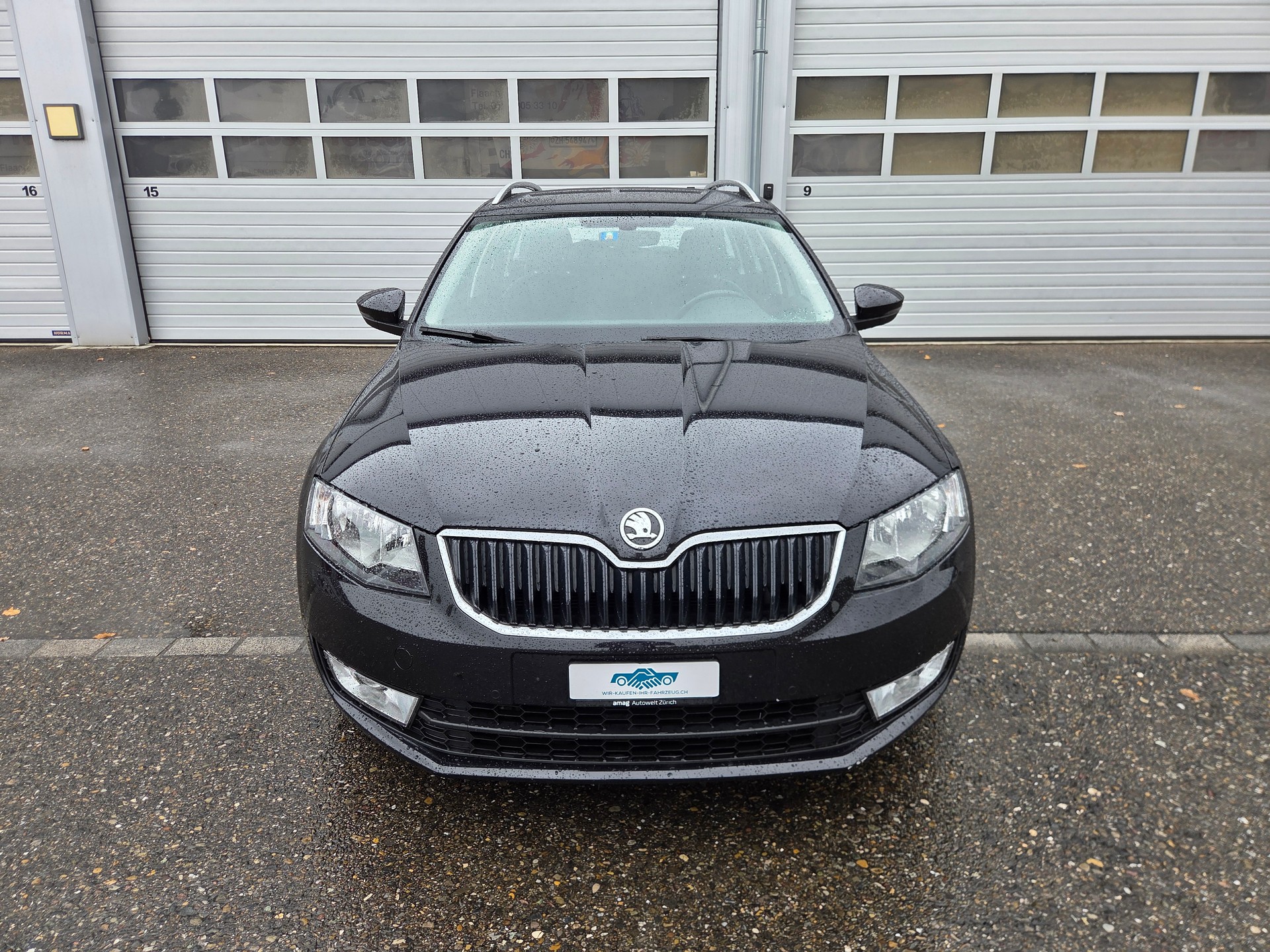 SKODA Octavia Combi 1.4 TSI Style DSG-image-1
