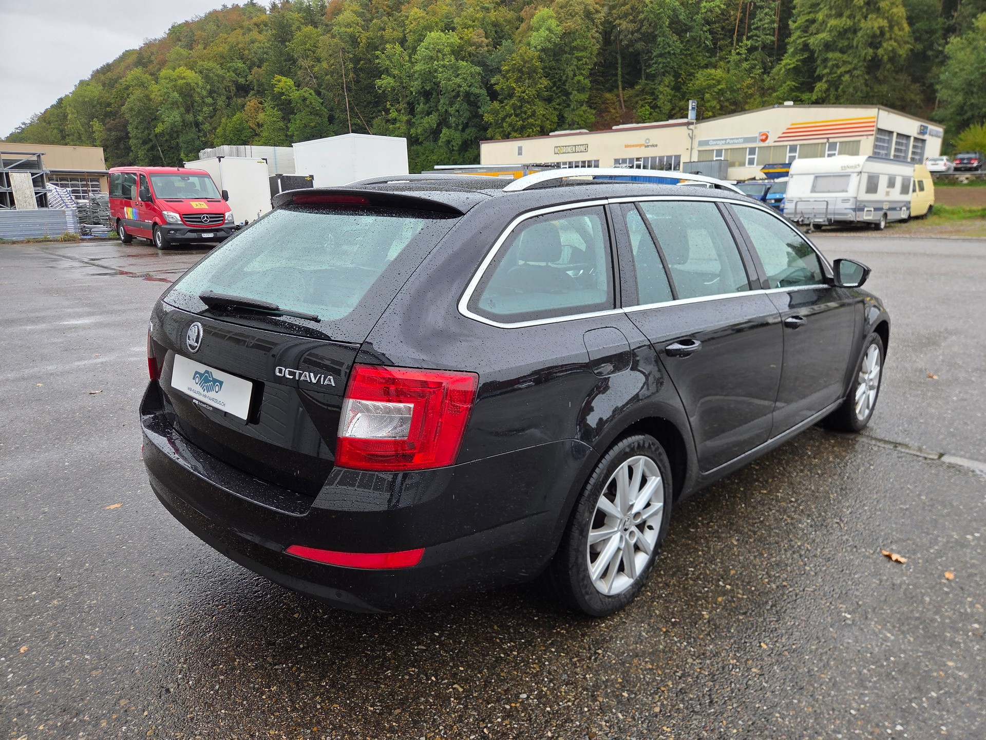 SKODA Octavia Combi 1.4 TSI Style DSG-image-3