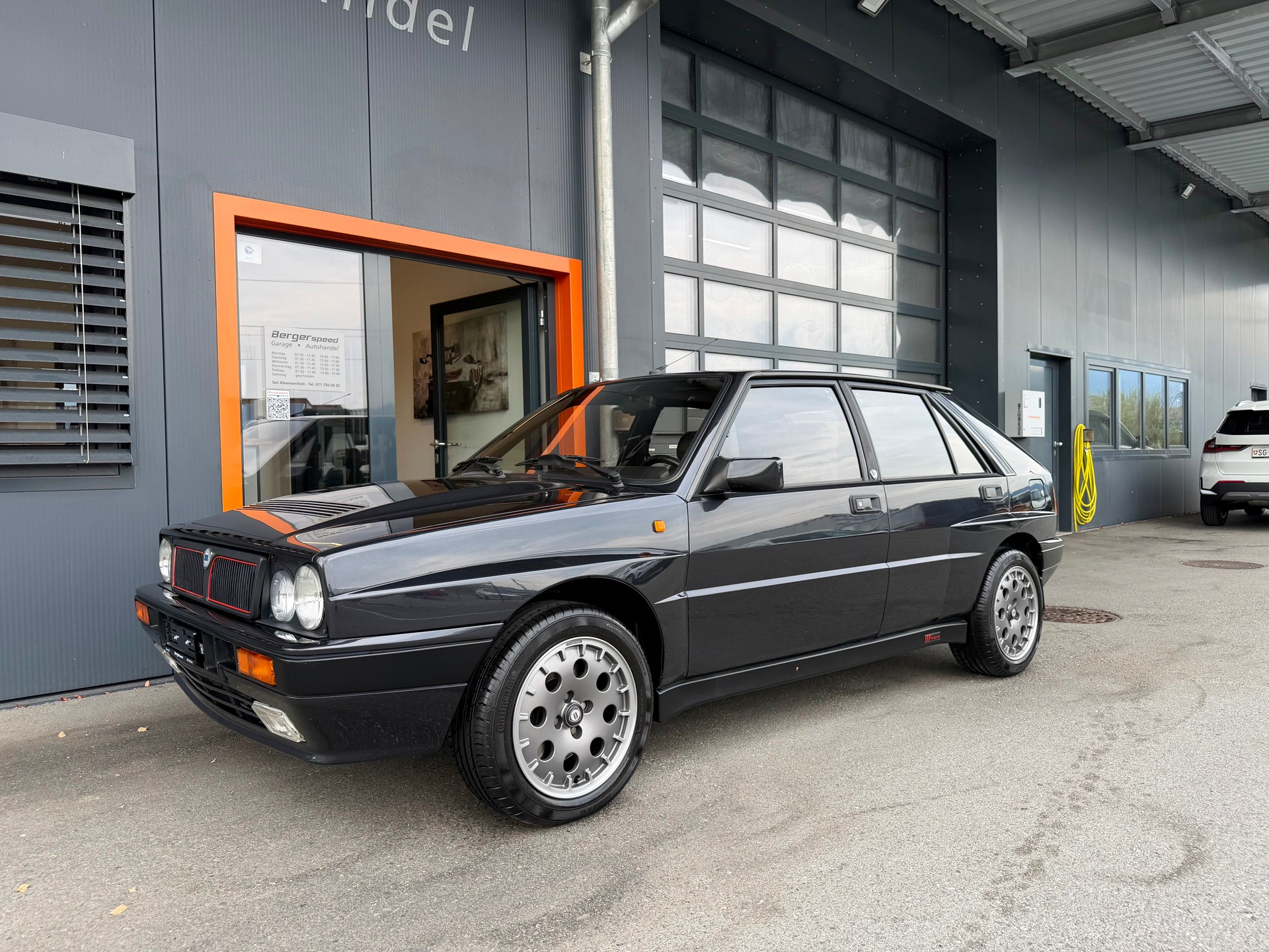 LANCIA Integrale HF Turbo-image-2