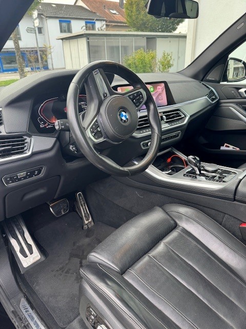 BMW 30d xDrive-image-7