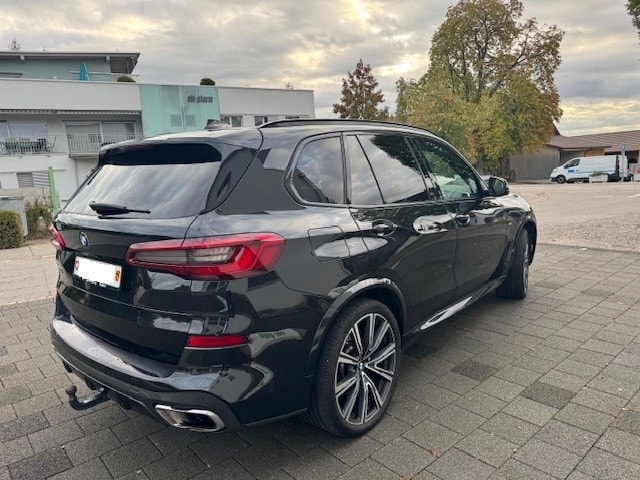 BMW 30d xDrive-image-4