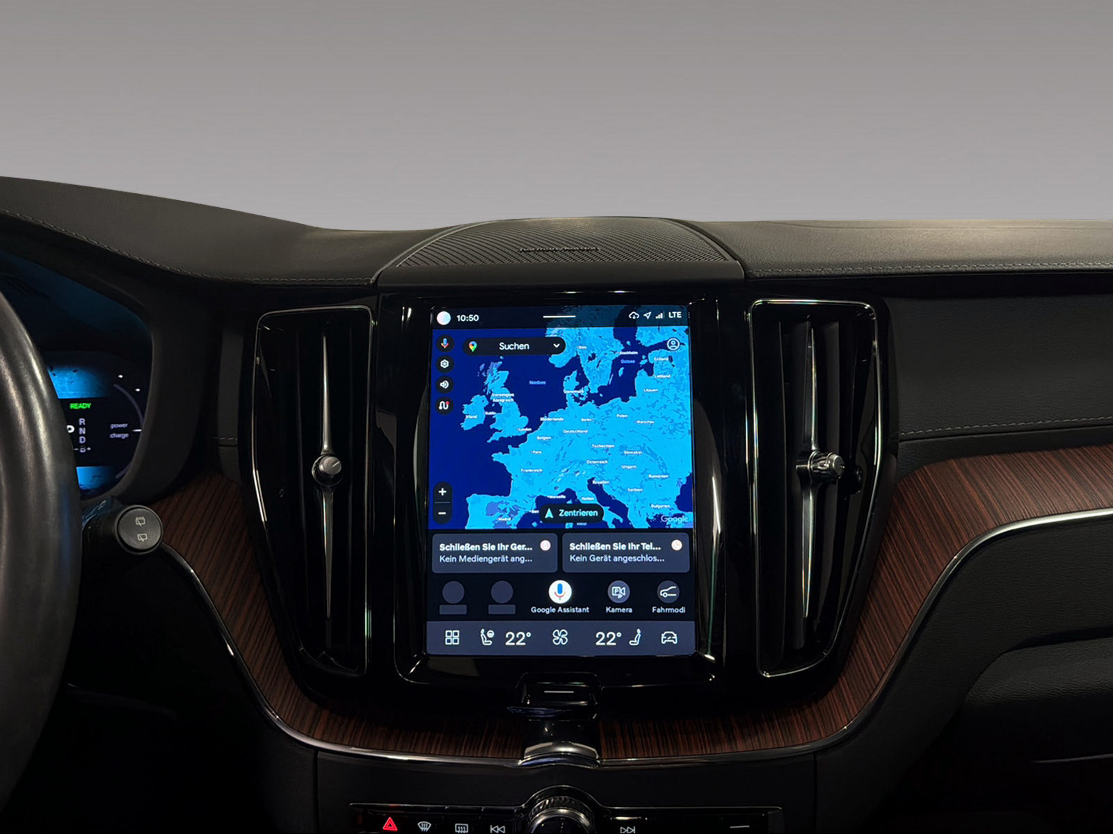 VOLVO XC60 2.0 T6 TE Ultimate Dark eAWD-image-15