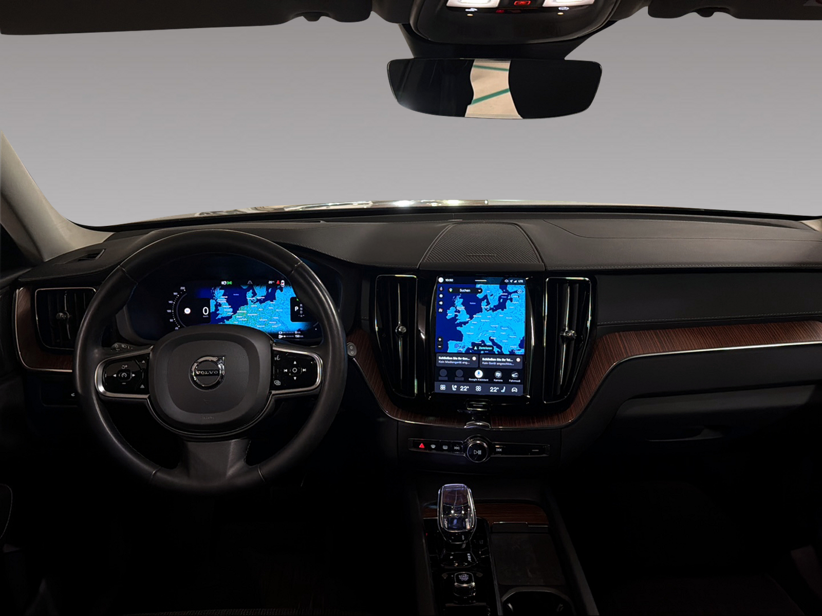 VOLVO XC60 2.0 T6 TE Ultimate Dark eAWD-image-14
