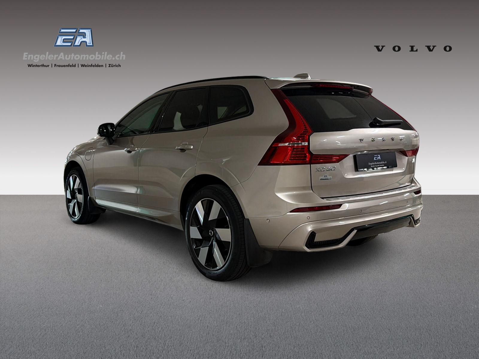 VOLVO XC60 2.0 T6 TE Ultimate Dark eAWD-image-3