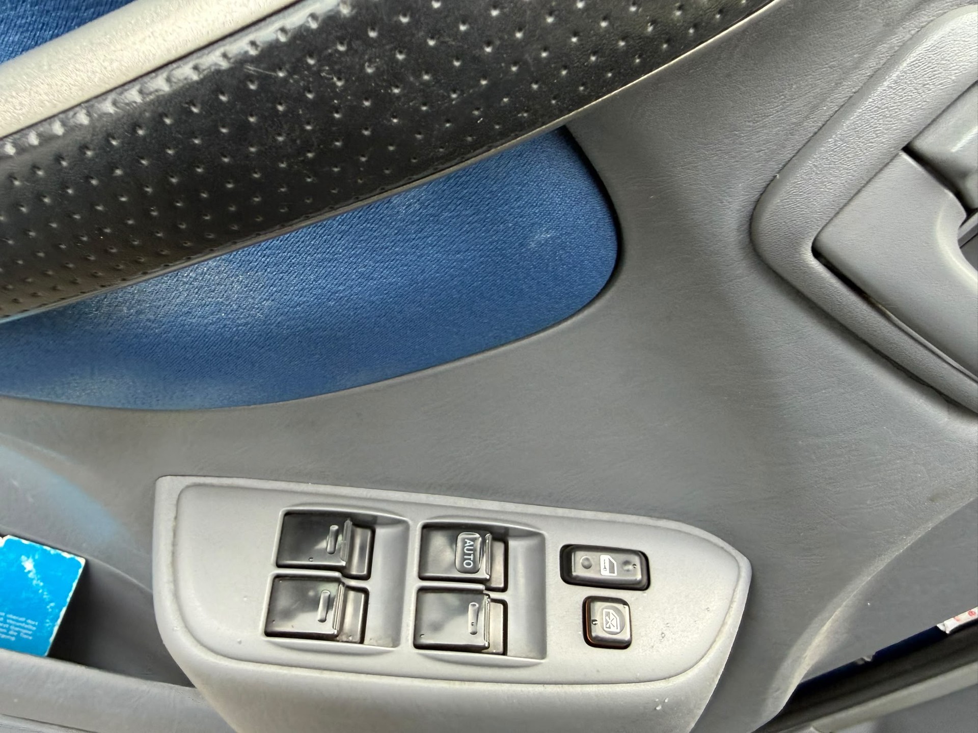 TOYOTA RAV-4 2.0 16V Linea Sol-image-10