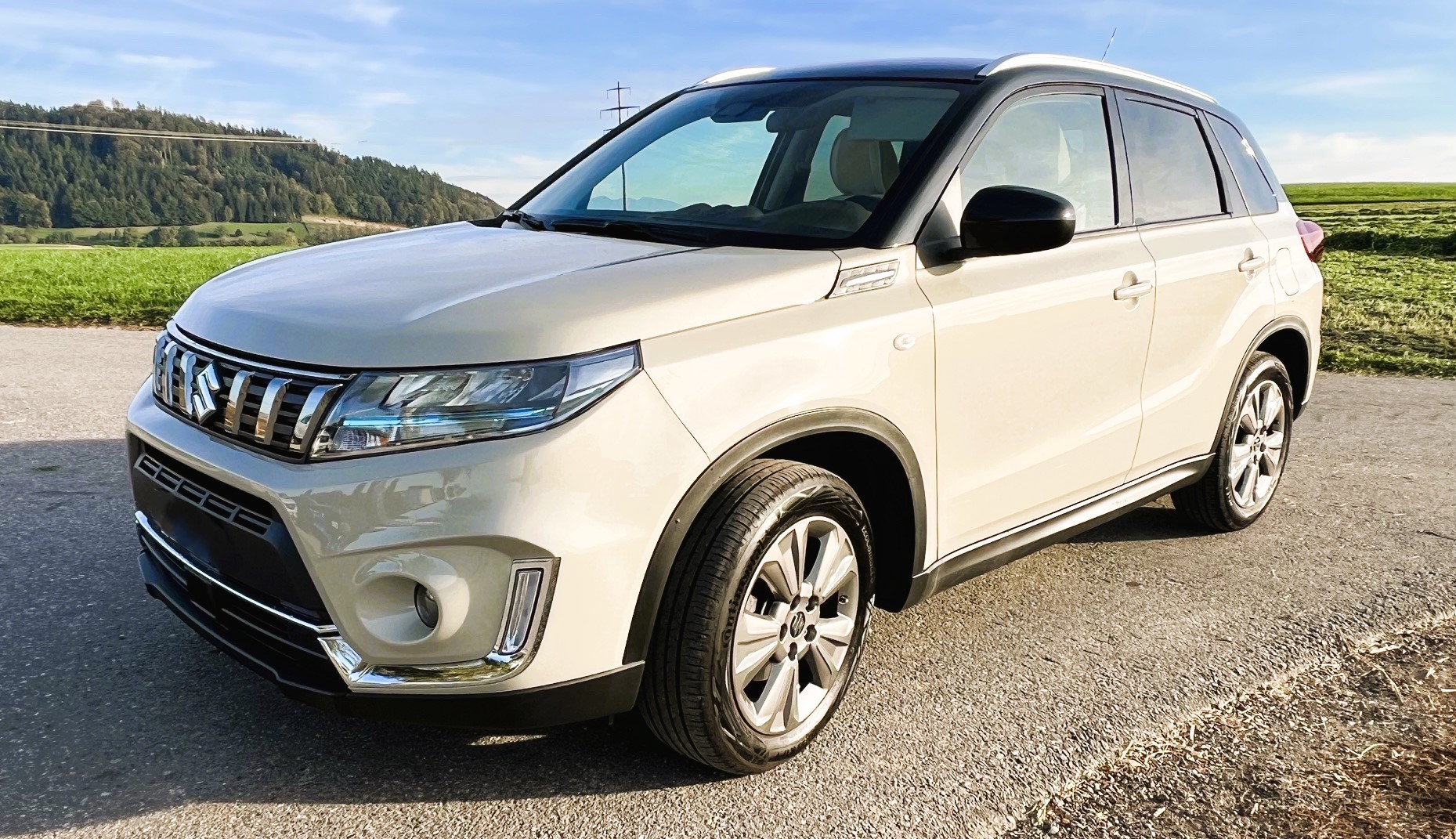 SUZUKI 1.4 T Compact Top Hybrid 4x4-image-0