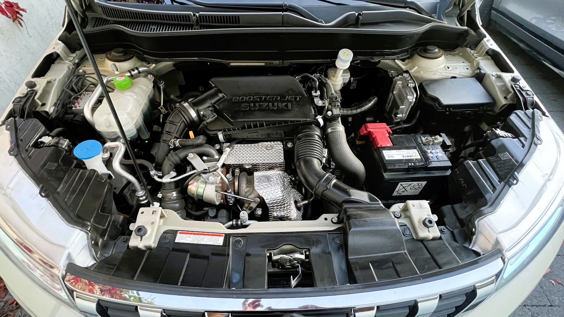 SUZUKI 1.4 T Compact Top Hybrid 4x4-image-4