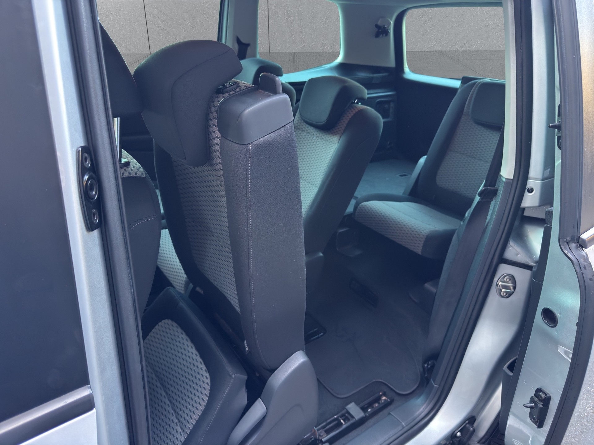 VW Sharan 2.0 TDI BlueMotion Technology Cup DSG-image-12