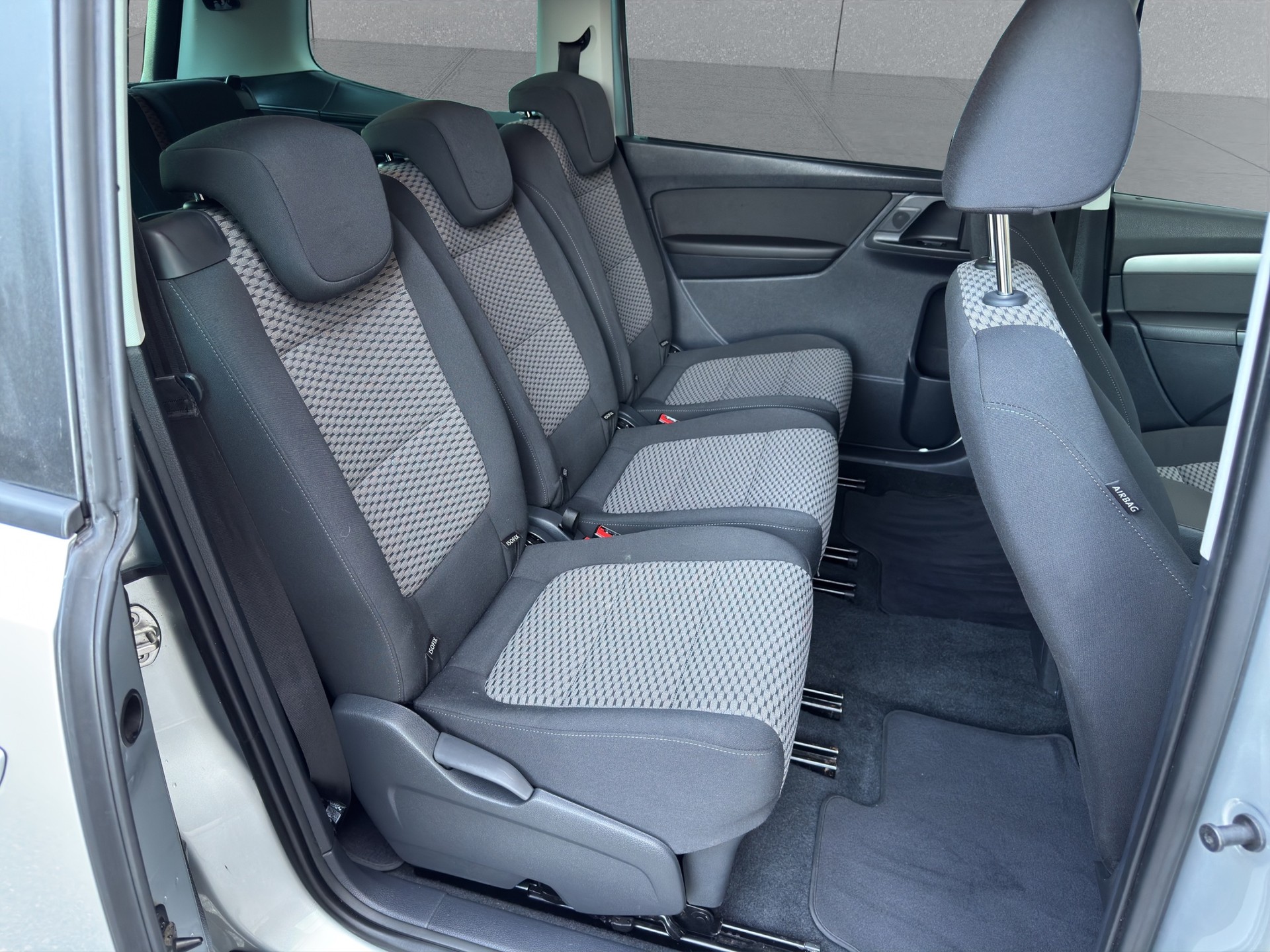 VW Sharan 2.0 TDI BlueMotion Technology Cup DSG-image-13