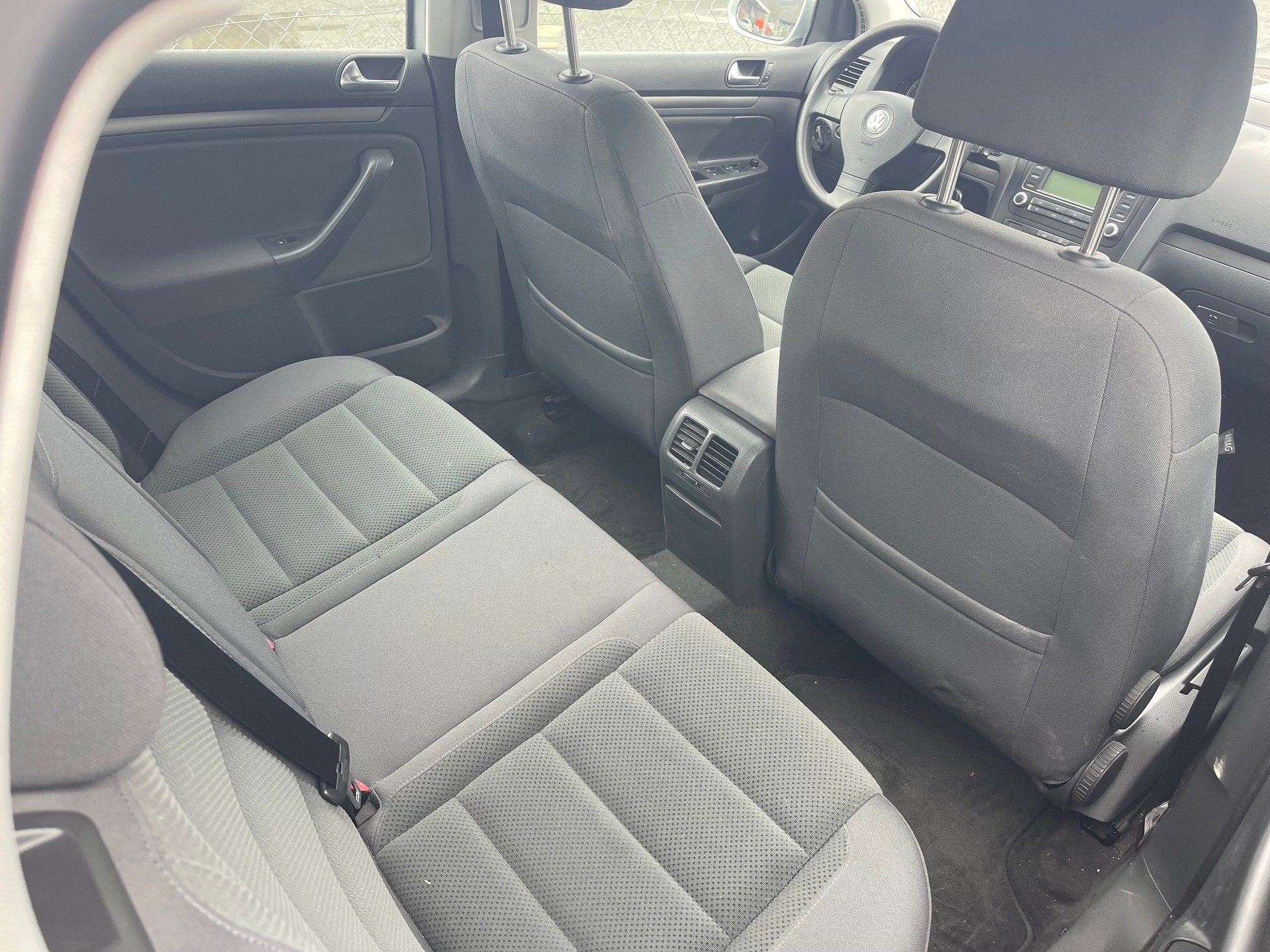 VW Golf 2.0 FSI Sportline 4Motion-image-9