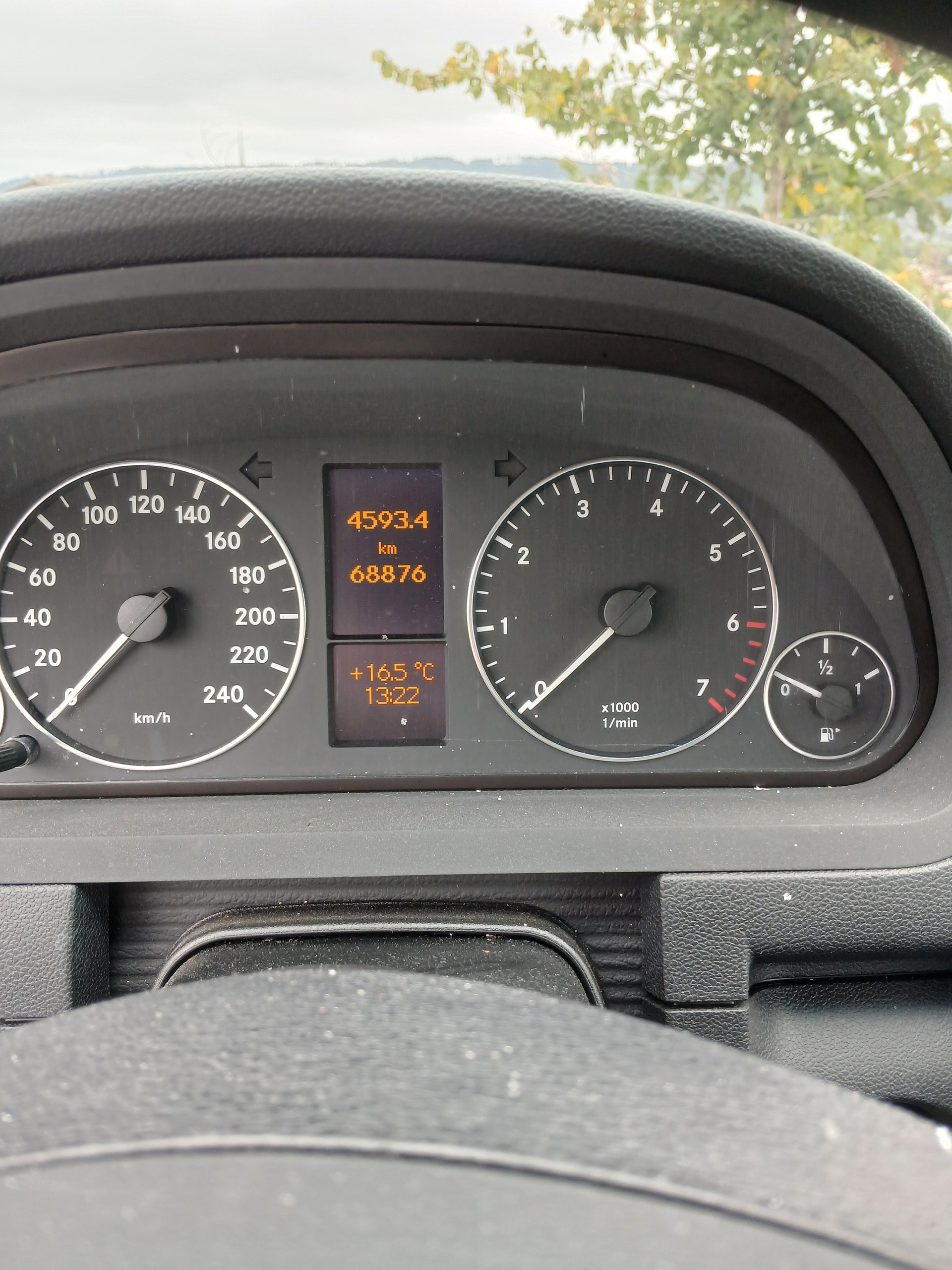MERCEDES-BENZ A 150 Classic-image-5
