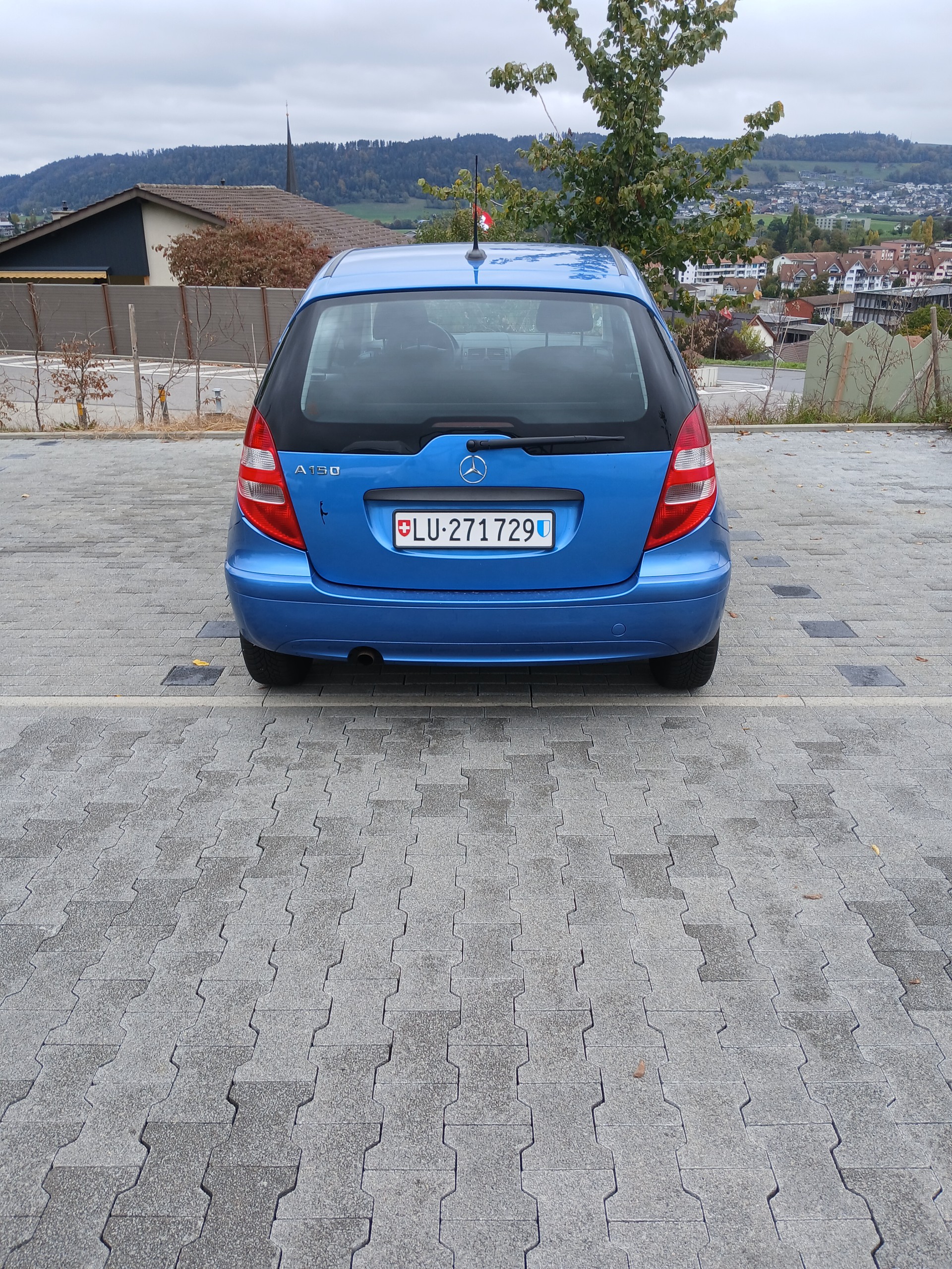 MERCEDES-BENZ A 150 Classic-image-2