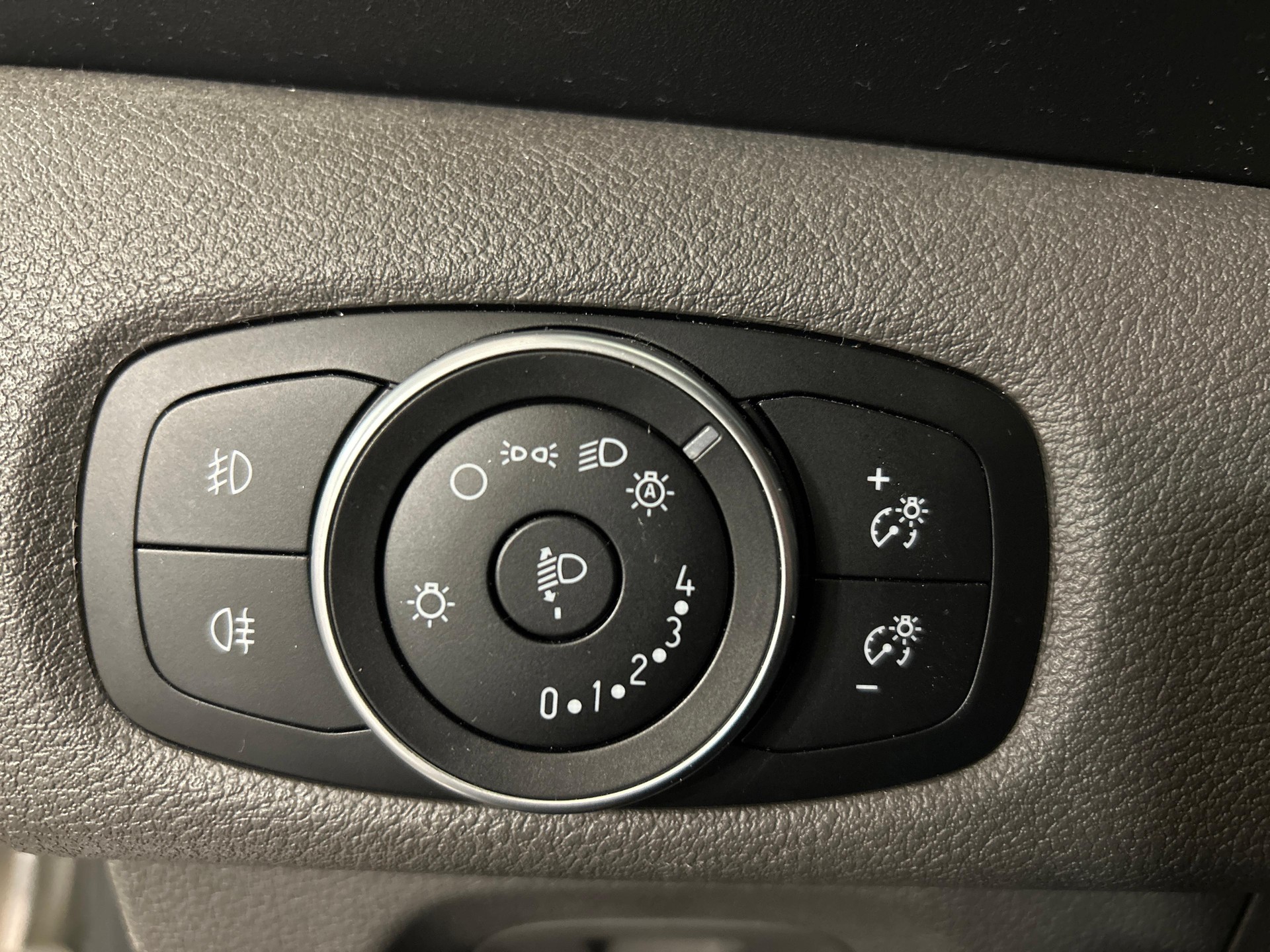 FORD Transit C Kombi 320 L1 2.0 TDCi 105 Trend-image-16