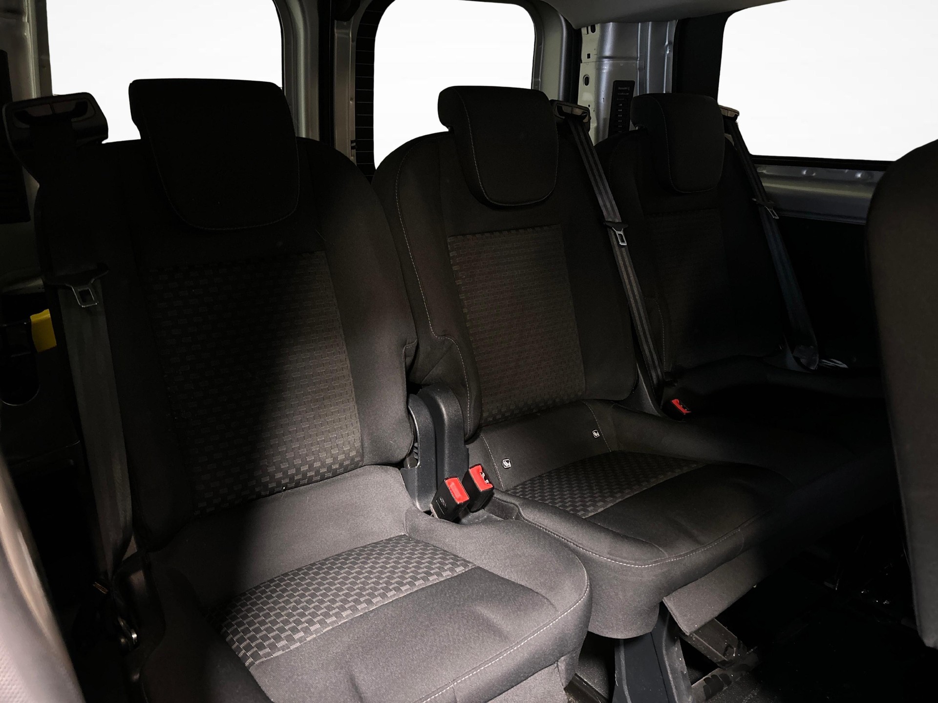 FORD Transit C Kombi 320 L1 2.0 TDCi 105 Trend-image-7