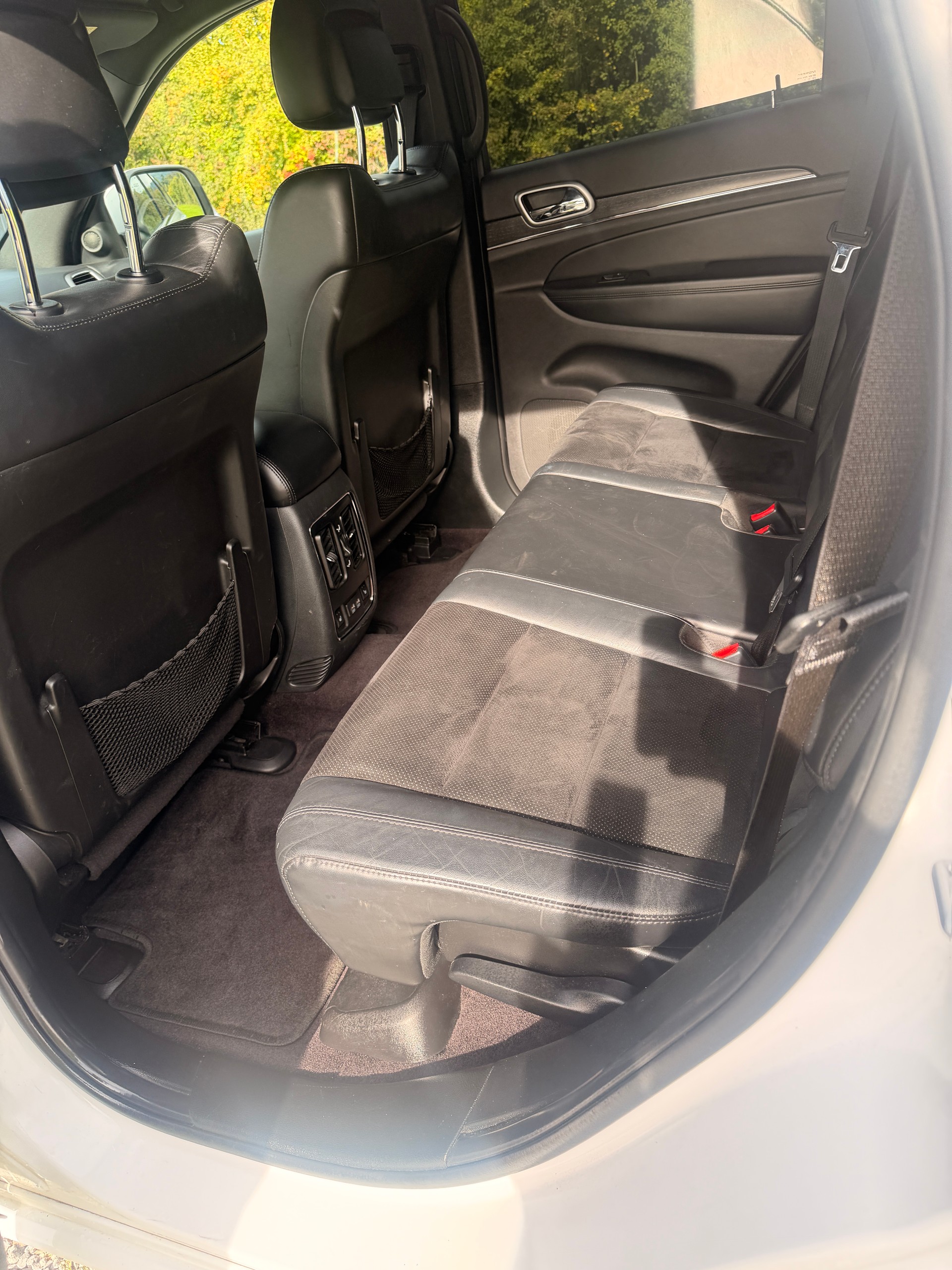 JEEP Grand Cherokee 3.0 CRD Night Eagle Automatic-image-7