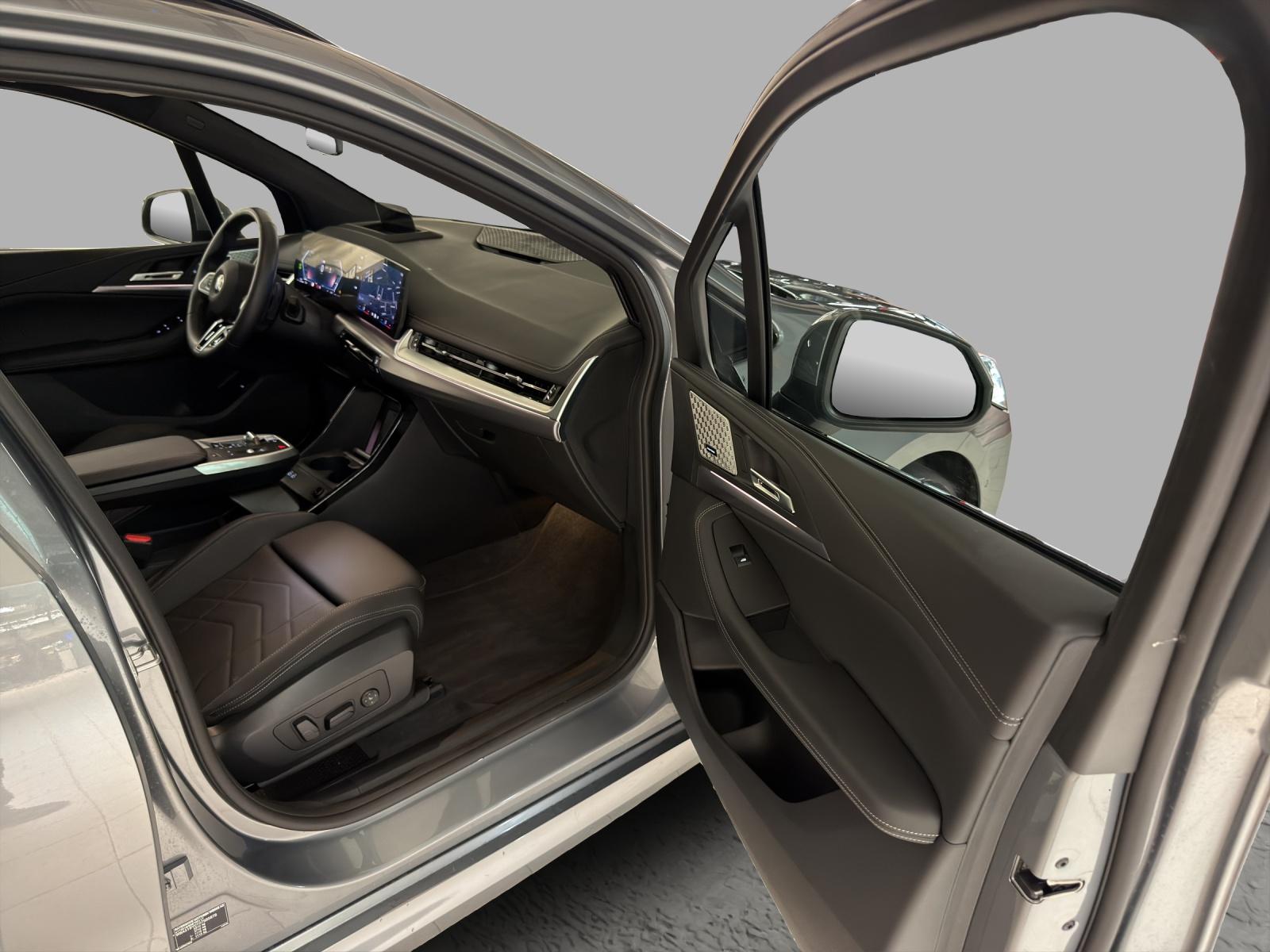 BMW 2er Active Tourer 223d xDrive M-SportPaket-image-19