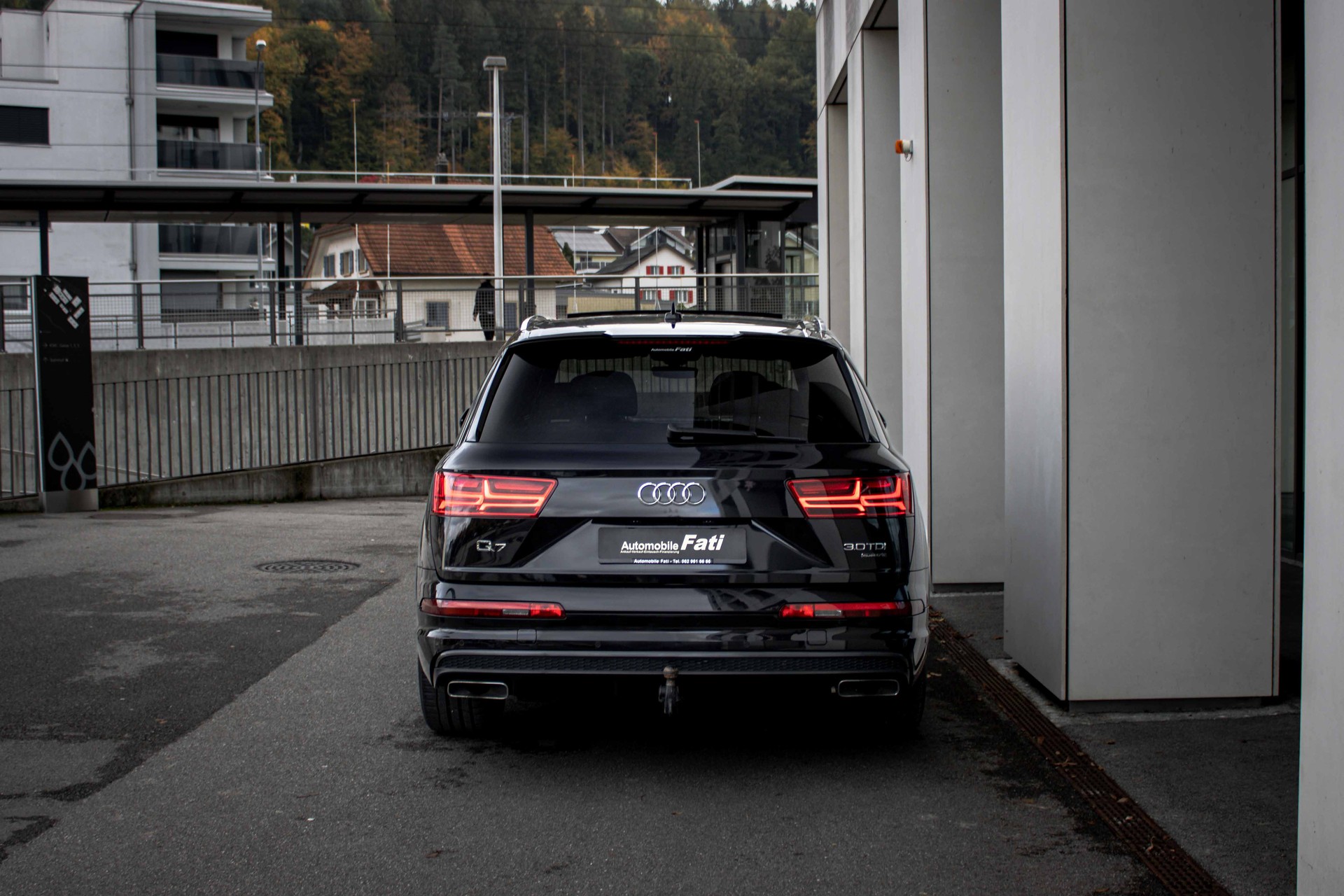AUDI Q7 3.0 TDI S Line 7 Sitze quattro tiptronic-image-3