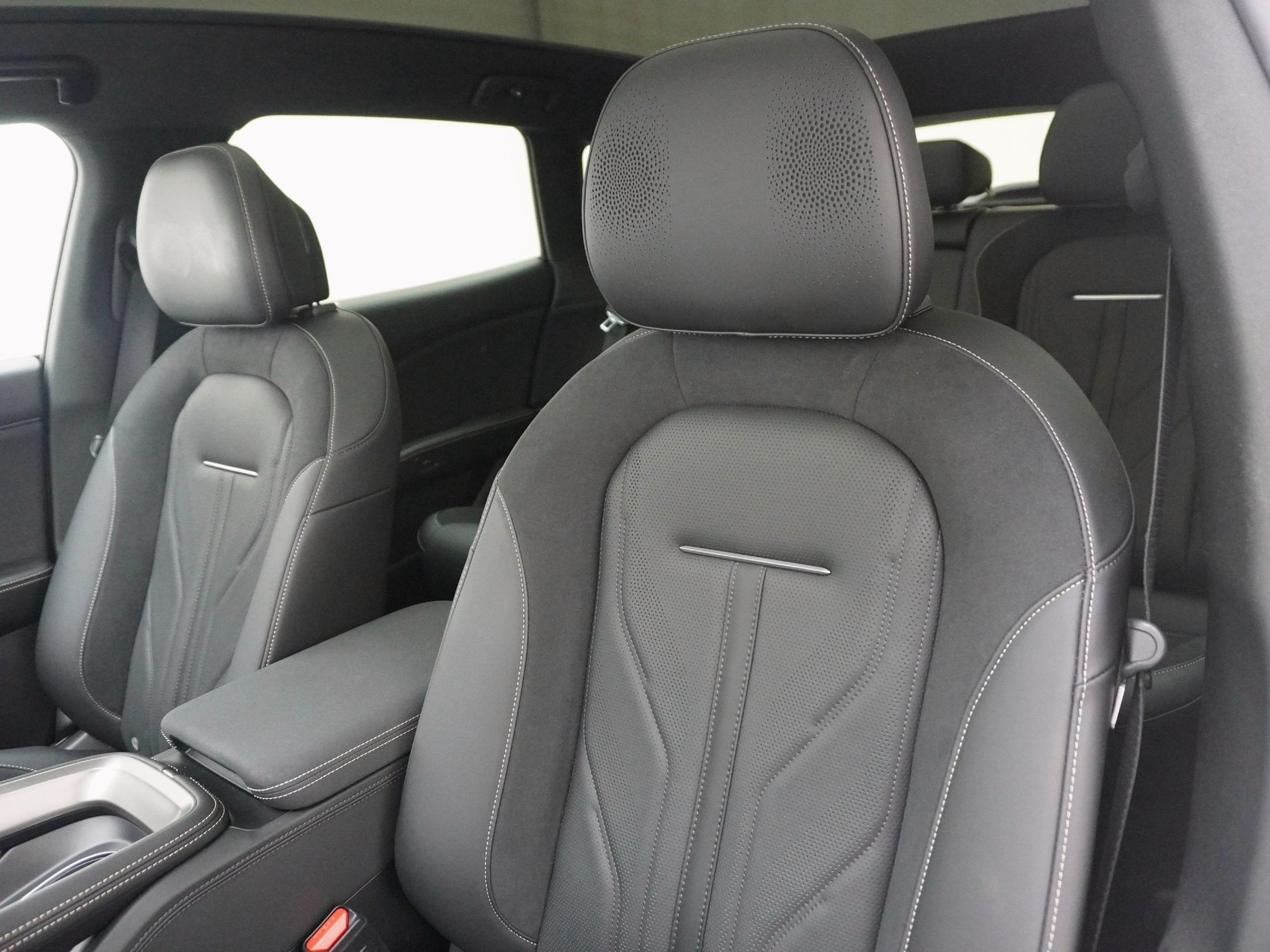 ZEEKR 7GT Privilege Launch Edition AWD-image-6