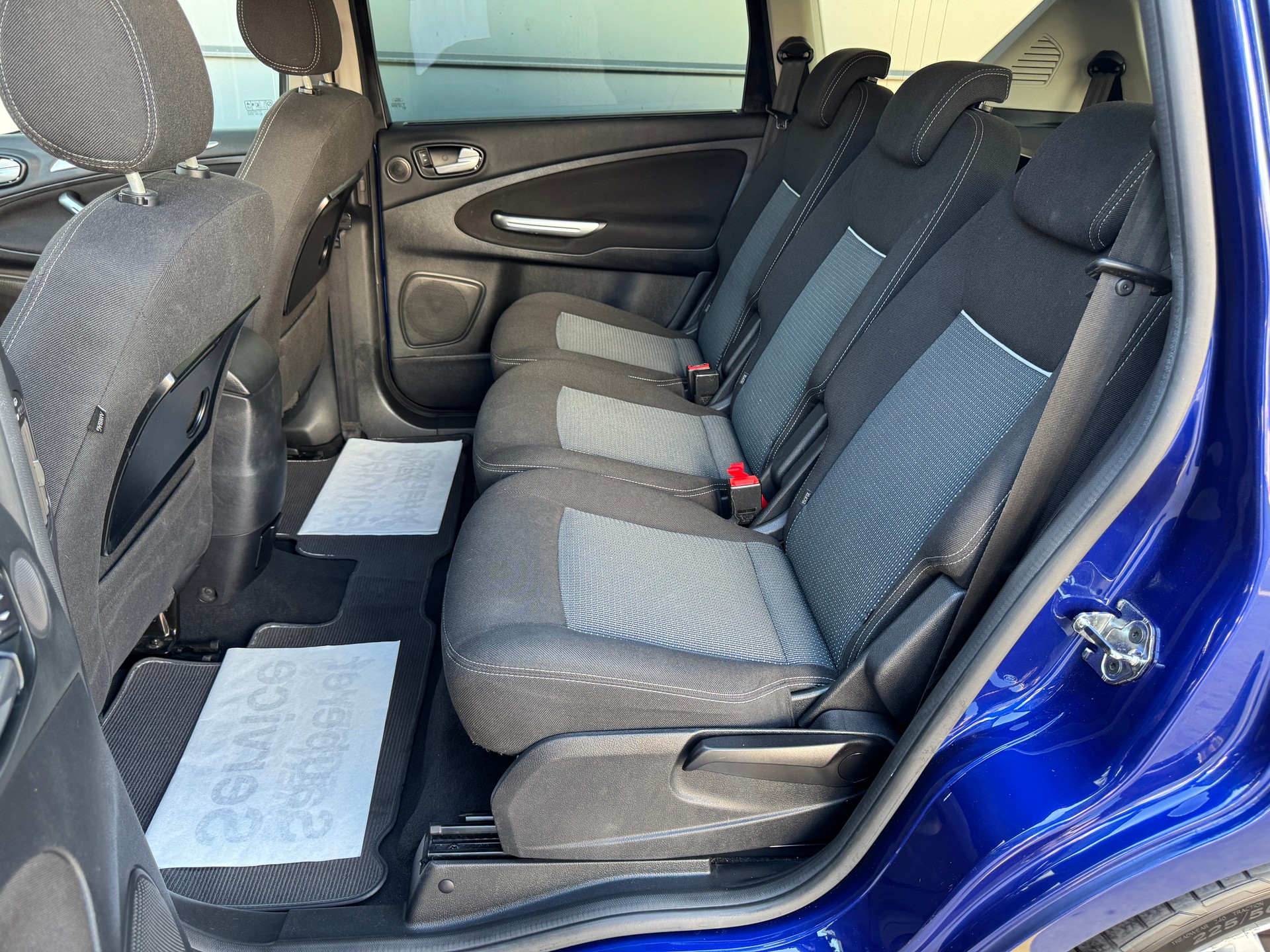 FORD S-Max 2.0 TDCi Titanium-image-5