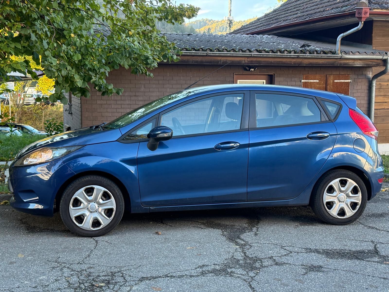 FORD Fiesta 1.25 16V Trend-image-1