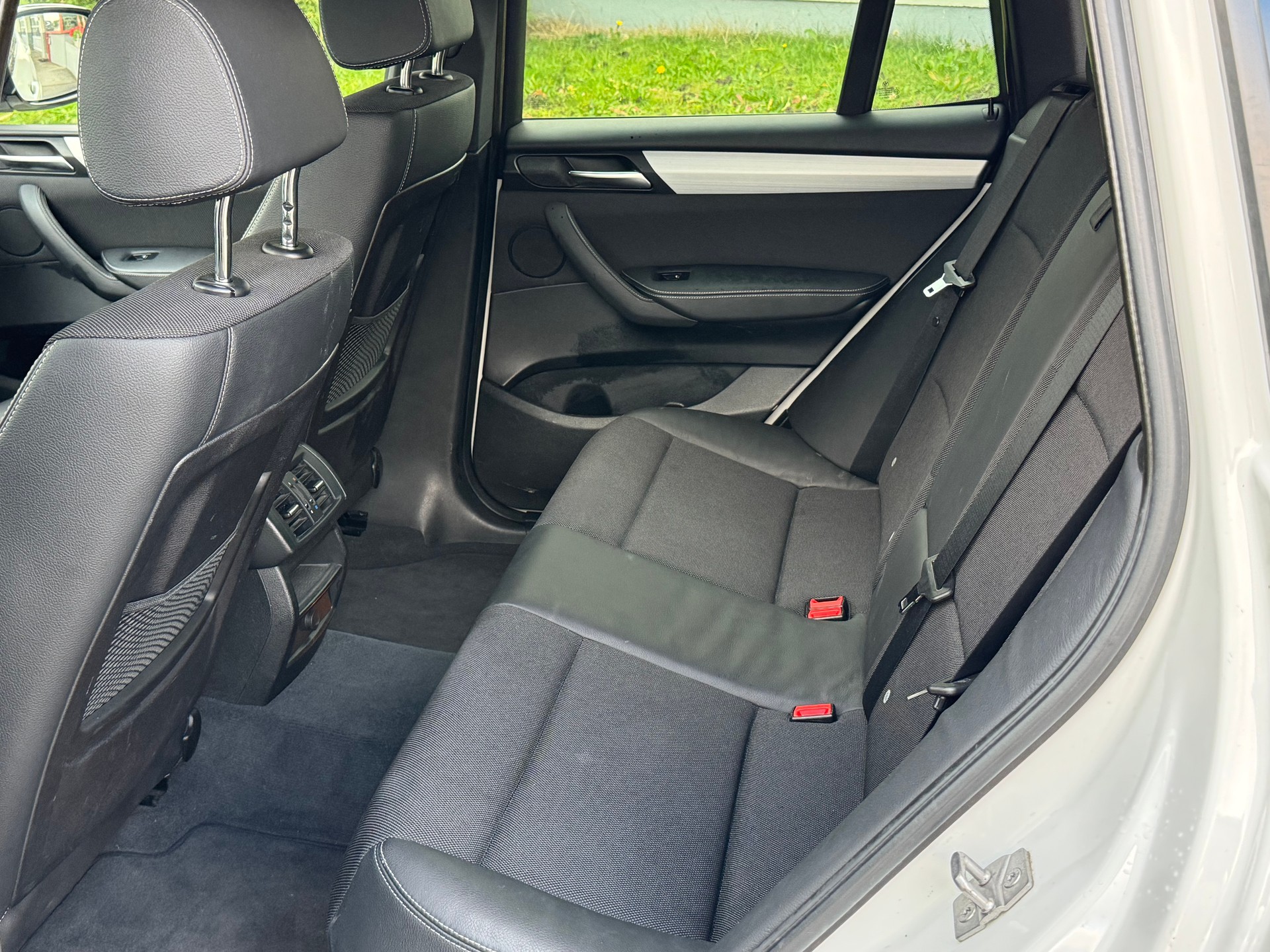 BMW X3 xDrive 30d Steptronic M PACKET-image-10