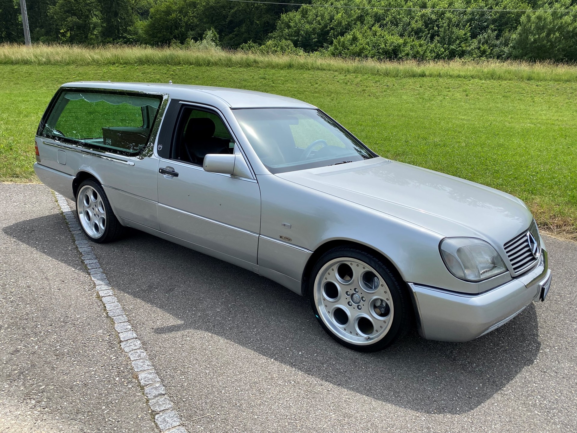 MERCEDES-BENZ "KOMBI" "LEICHENWAGEN" MB S 350 D-image-0