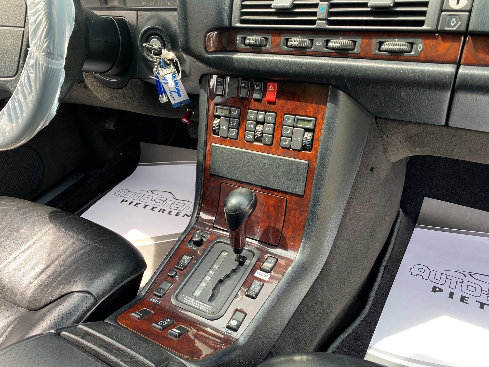 MERCEDES-BENZ "KOMBI" "LEICHENWAGEN" MB S 350 D-image-18