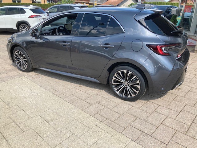 TOYOTA Corolla 1.8 HSD Trend e- CVT-image-7
