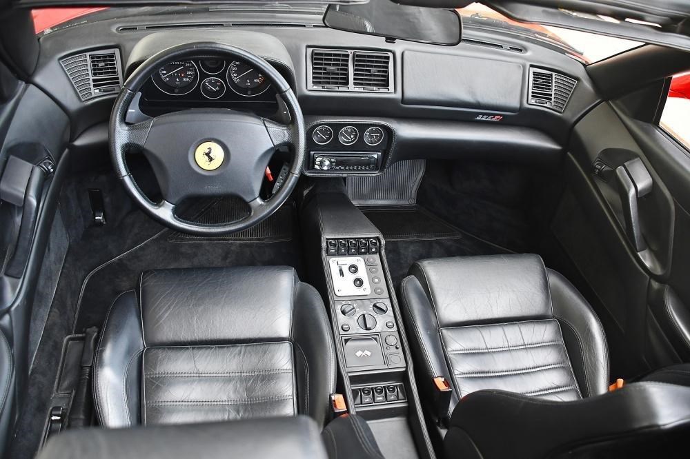 FERRARI F355 Spider-image-4