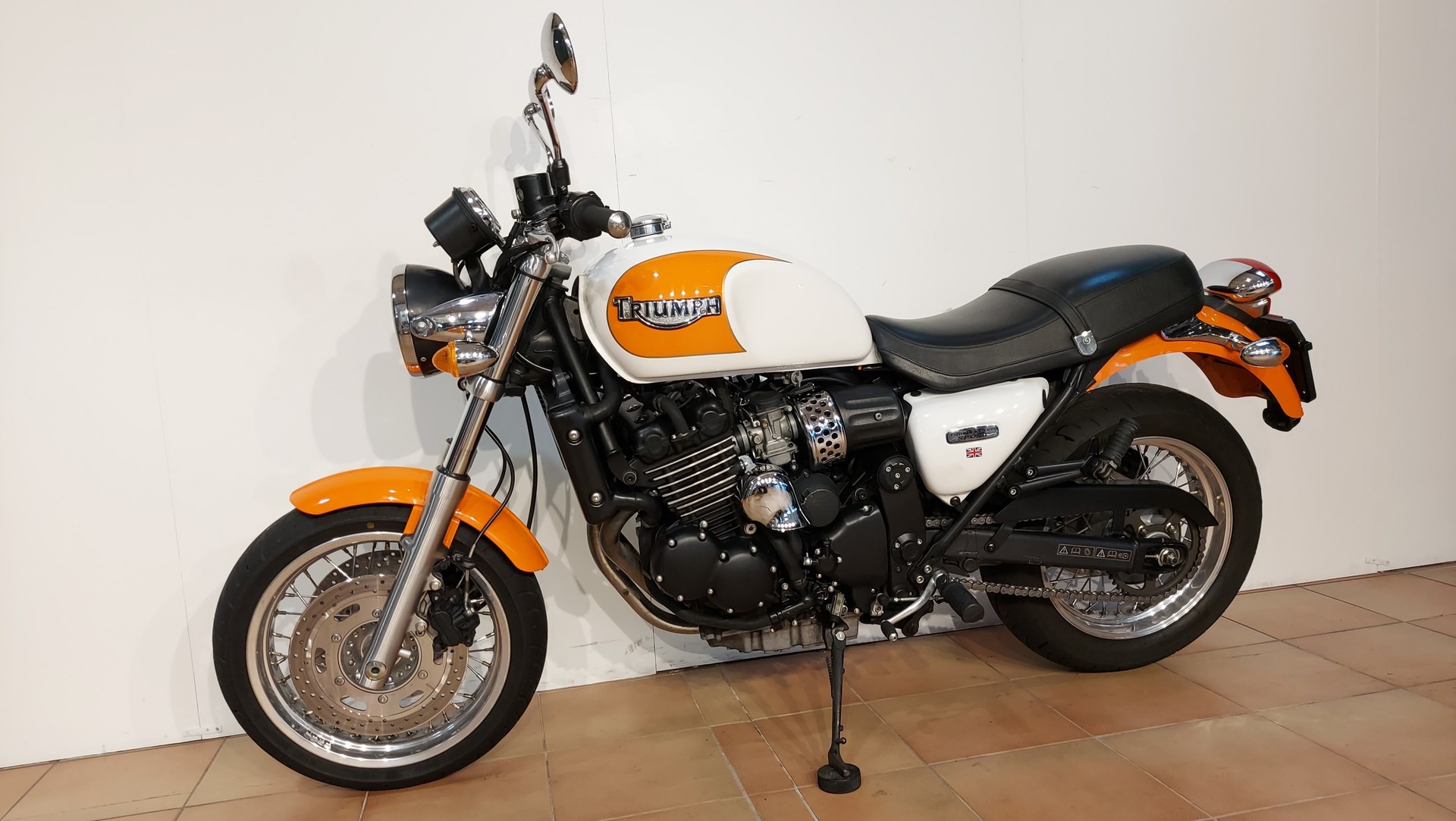 TRIUMPH Thunderbird 900 Sport-showroom-element-3