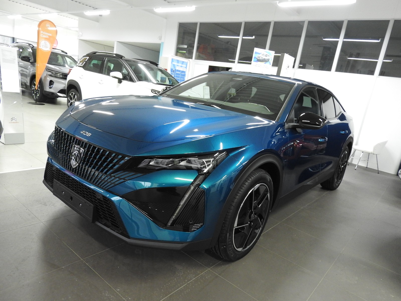 PEUGEOT 408 1.6 PHEV 225 GT-image-1
