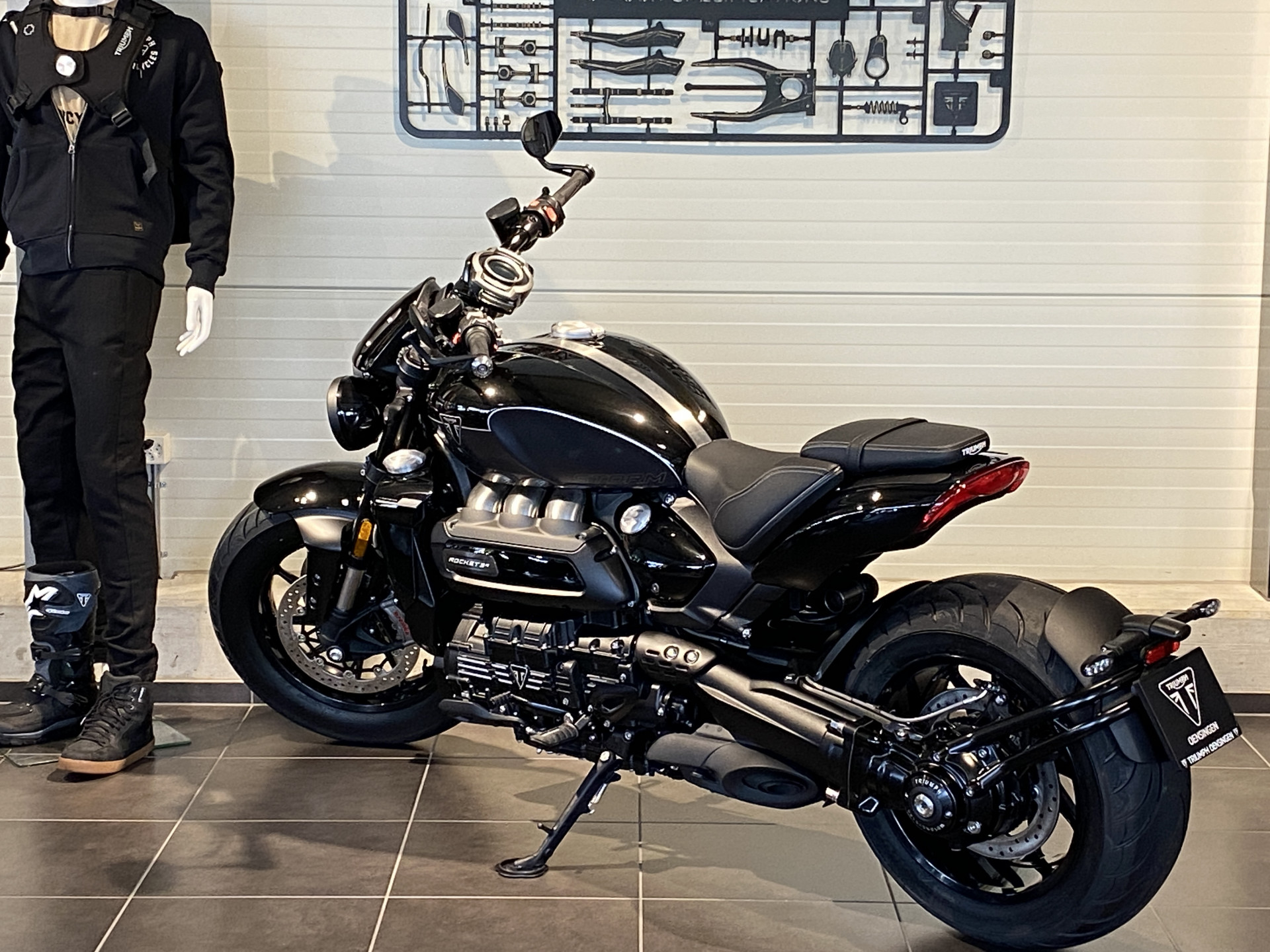 TRIUMPH Rocket 3 Storm R (4.49 % Power Leasing - Gültig bis 31.06.2026)-image-5