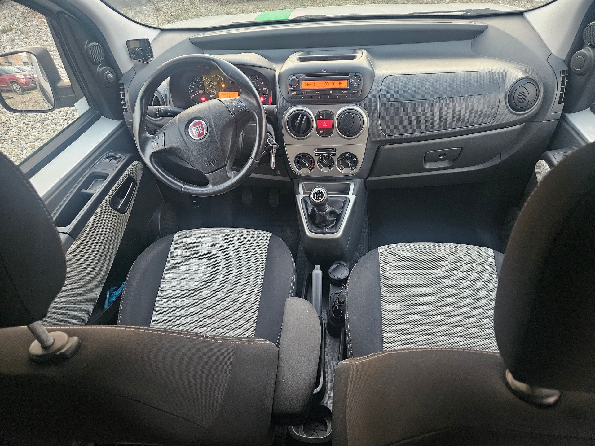 FIAT Qubo 1.3 JTD Trekking-image-10