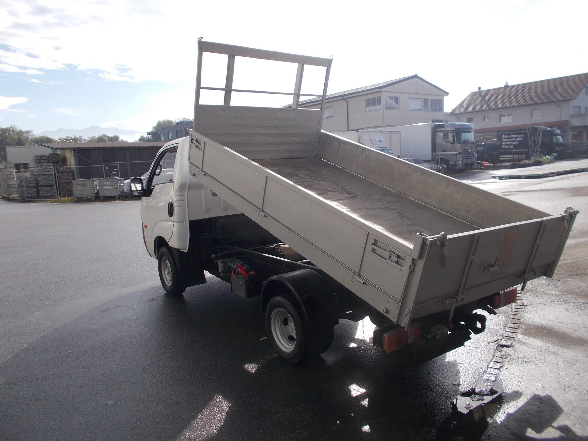 KIA K2500 TCi KIPPBRÜCKE-image-4