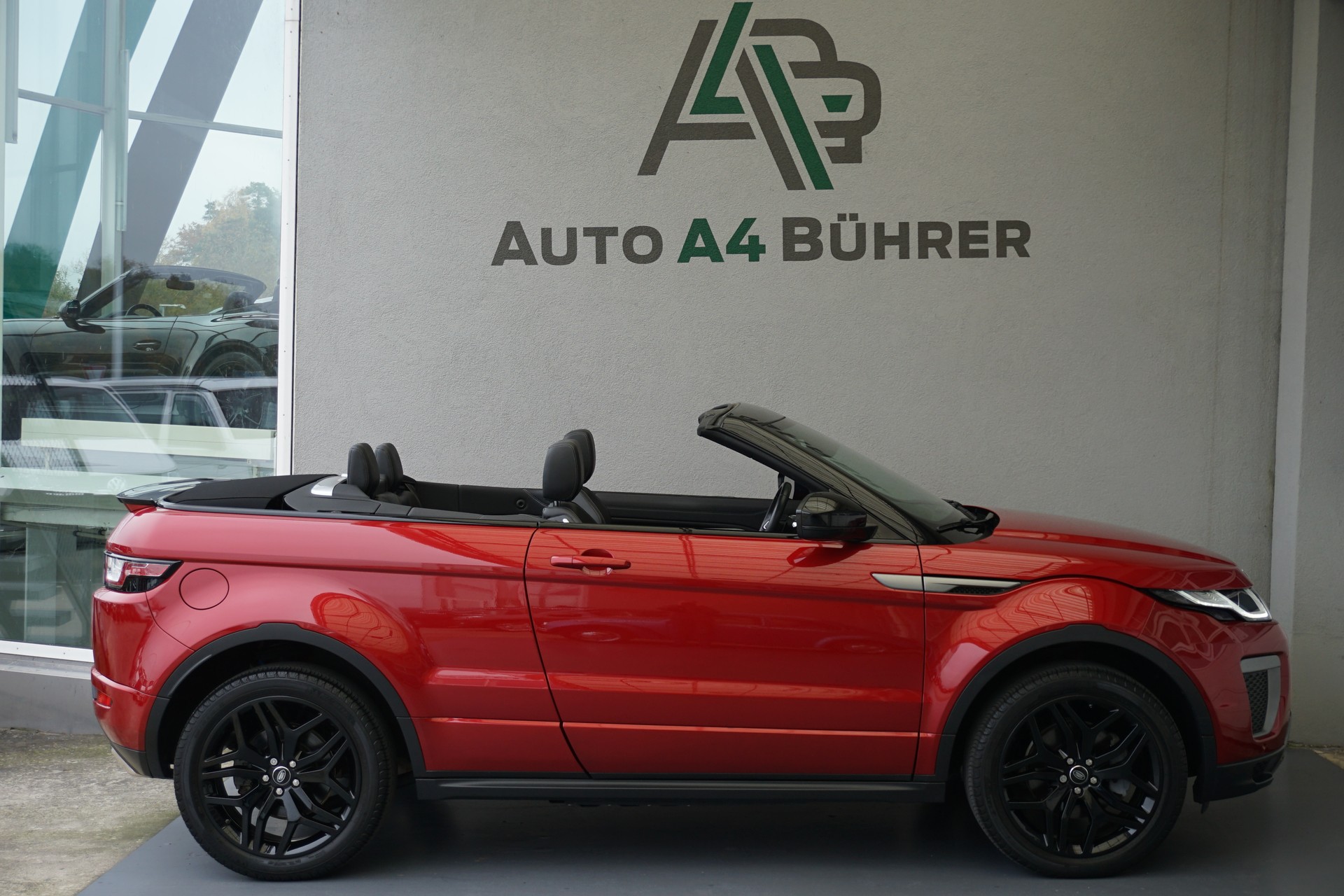 LAND ROVER Evoque 2.0TD4 SE Dynamic Convertible 4WD mit neuer AHK für 1,5t.-image-9