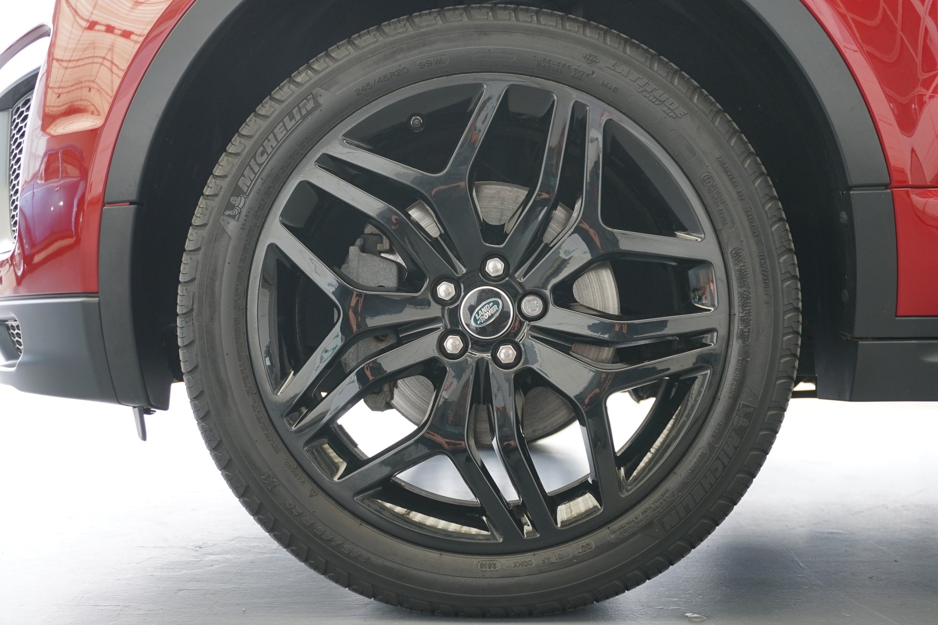 LAND ROVER Evoque 2.0TD4 SE Dynamic Convertible 4WD mit neuer AHK für 1,5t.-image-19
