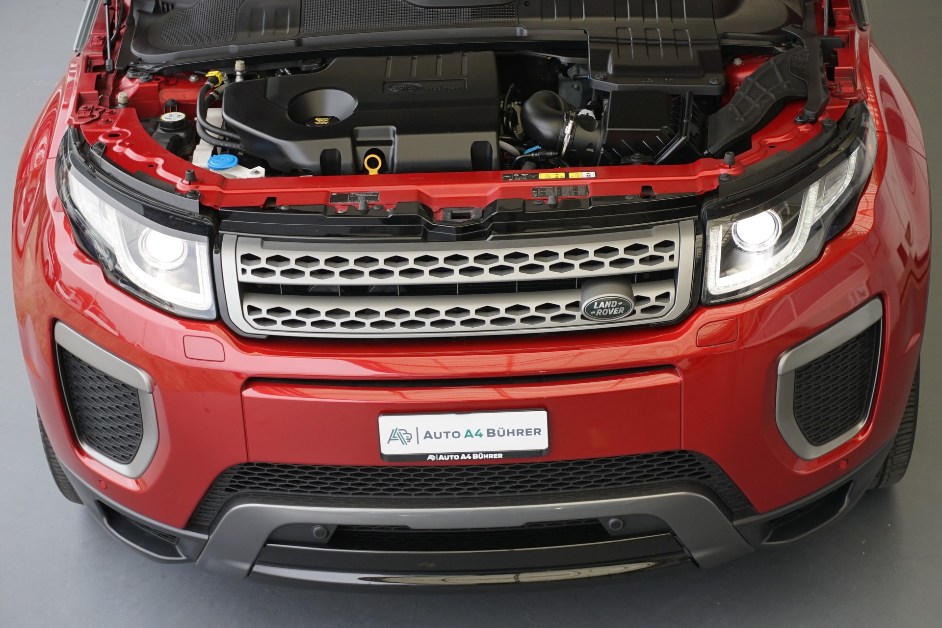 LAND ROVER Evoque 2.0TD4 SE Dynamic Convertible 4WD mit neuer AHK für 1,5t.-image-20