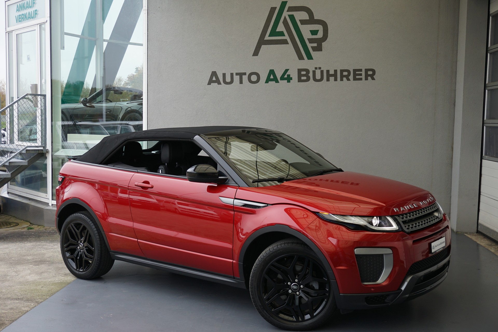 LAND ROVER Evoque 2.0TD4 SE Dynamic Convertible 4WD mit neuer AHK für 1,5t.-image-3