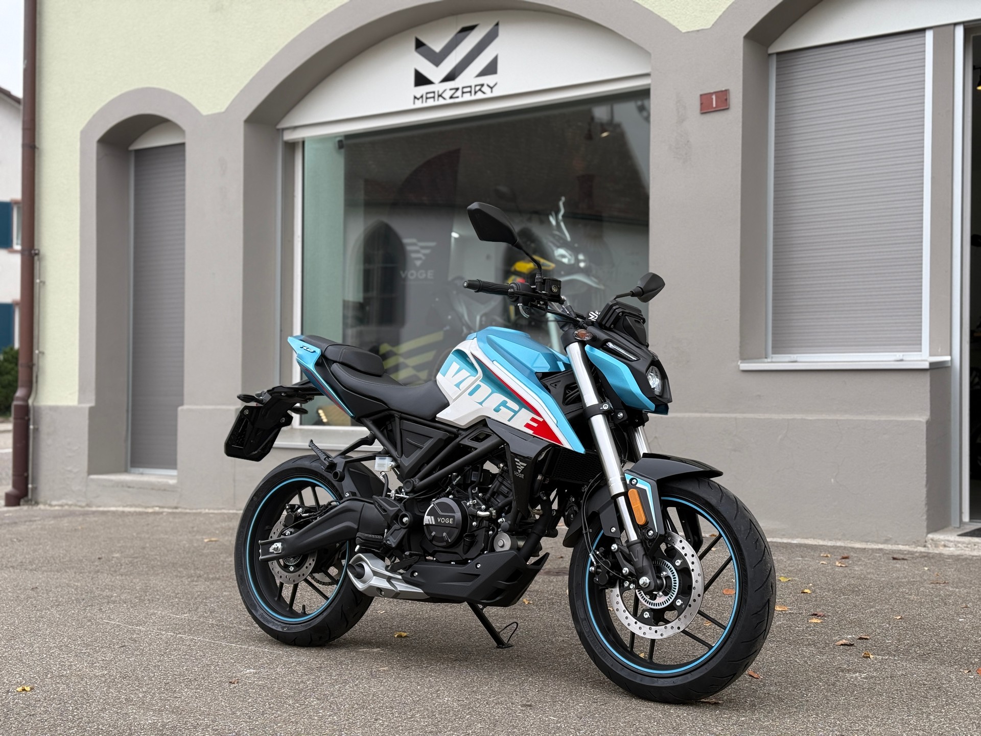 VOGE 125 R