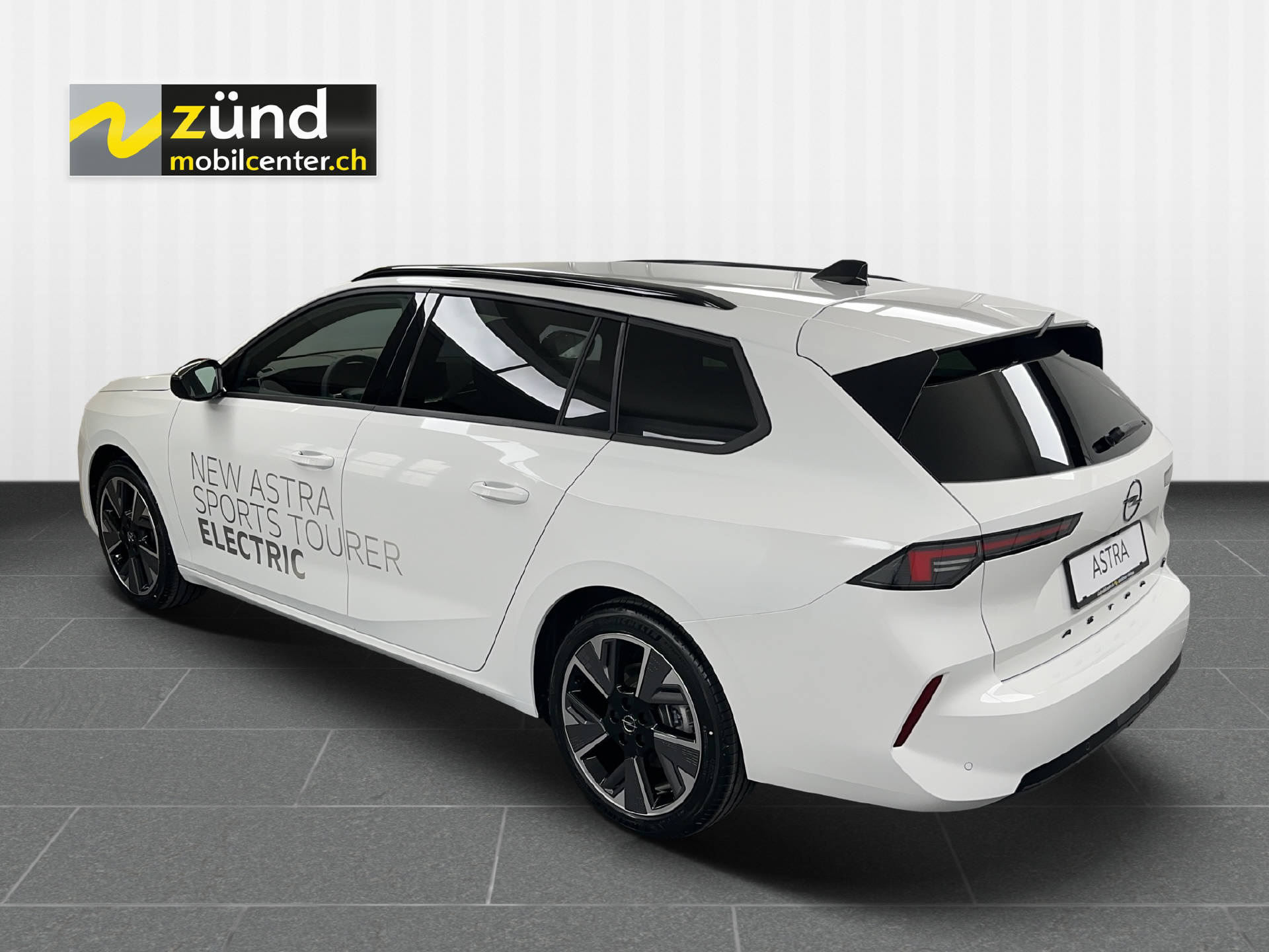 OPEL Astra Sports Tourer Swiss Plus Electric-image-2