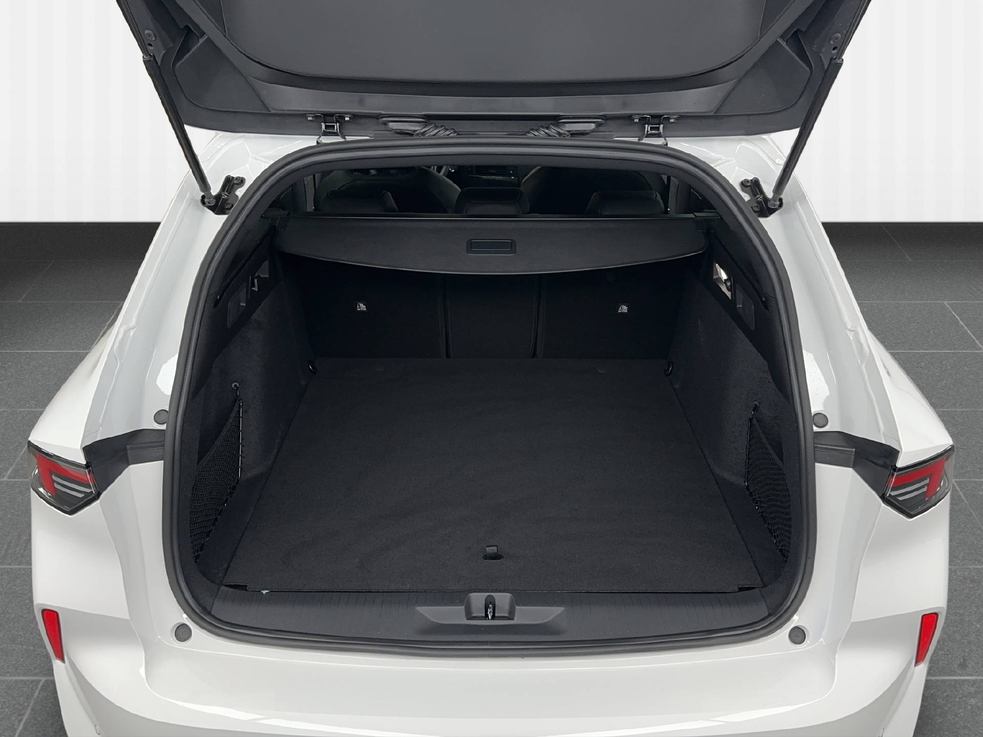 OPEL Astra Sports Tourer Swiss Plus Electric-image-12