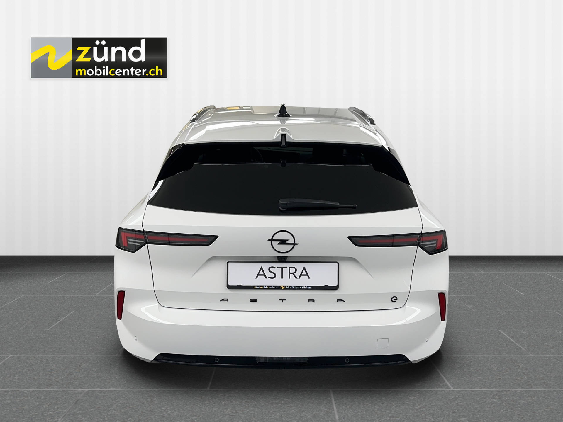 OPEL Astra Sports Tourer Swiss Plus Electric-image-3
