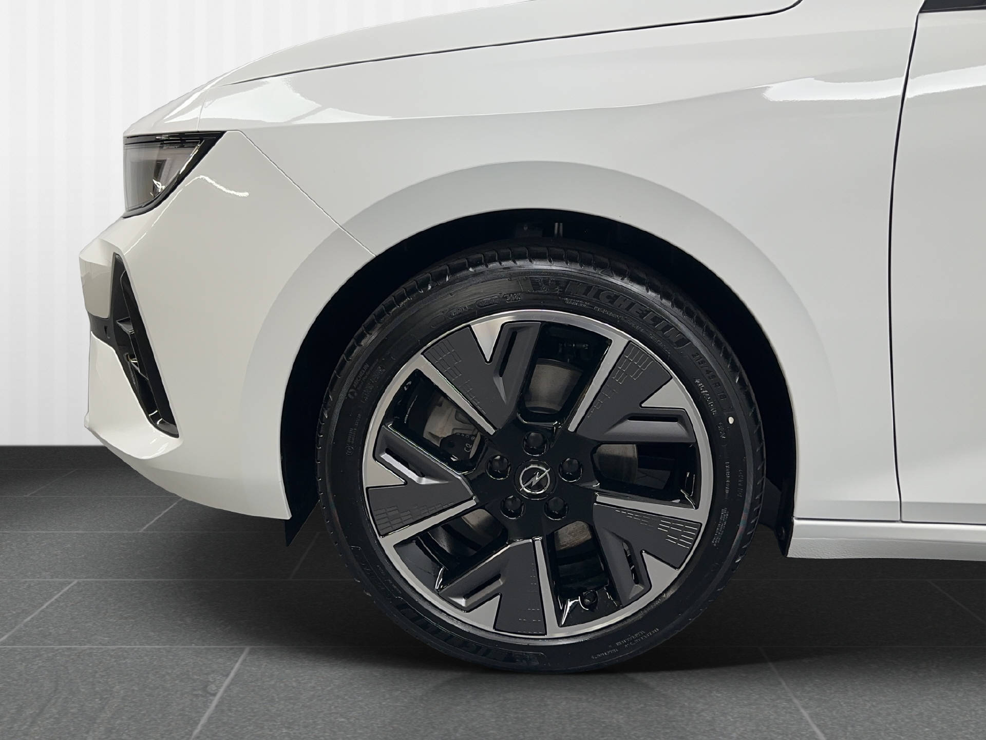 OPEL Astra Sports Tourer Swiss Plus Electric-image-14