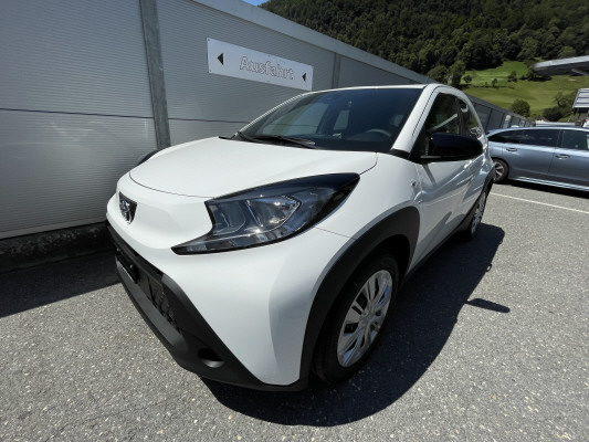 TOYOTA Aygo X 1.0 VVT-i Cmf Cmf-image-0