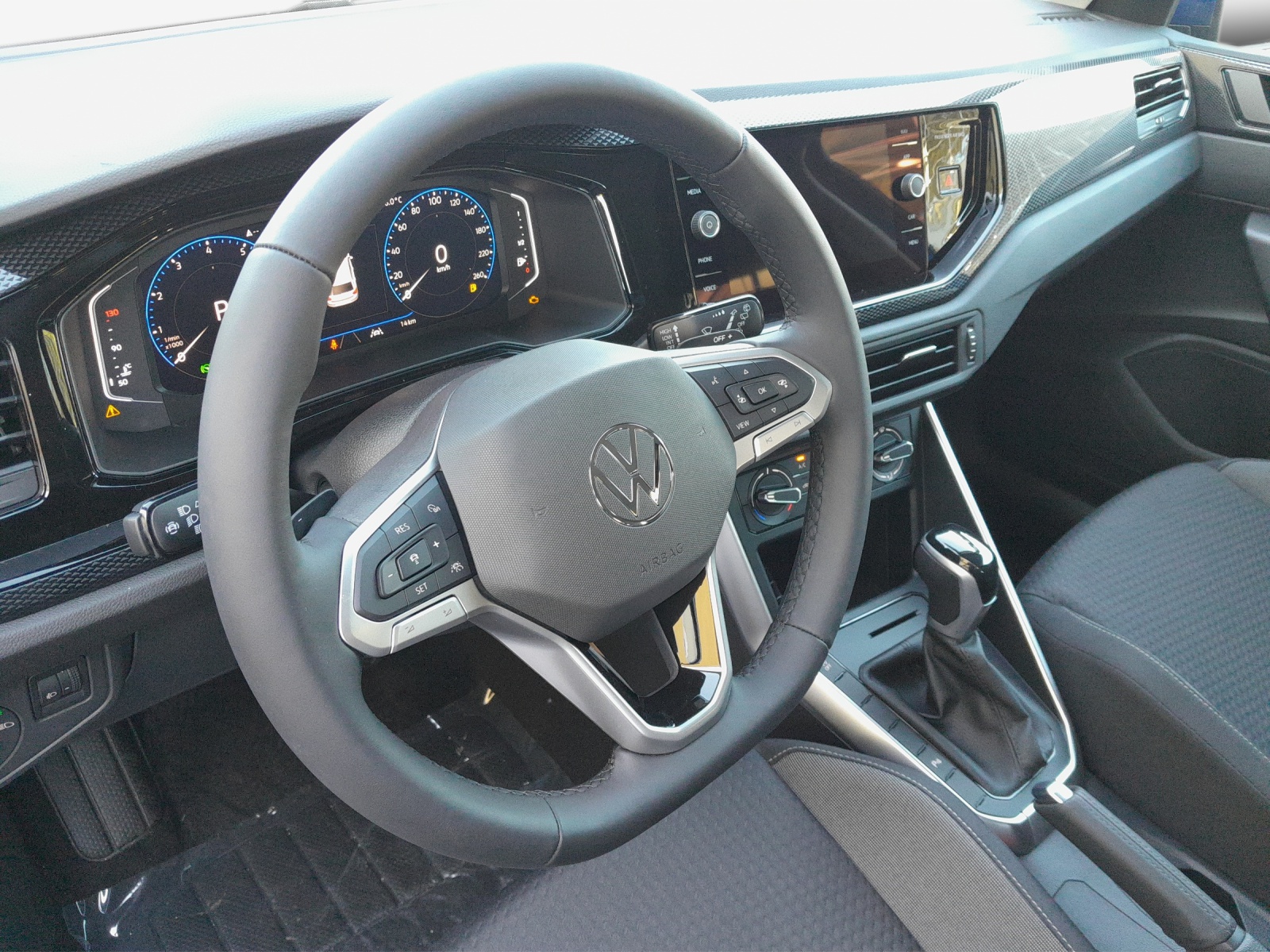 VW Polo 1.0 TSI Life DSG-image-7