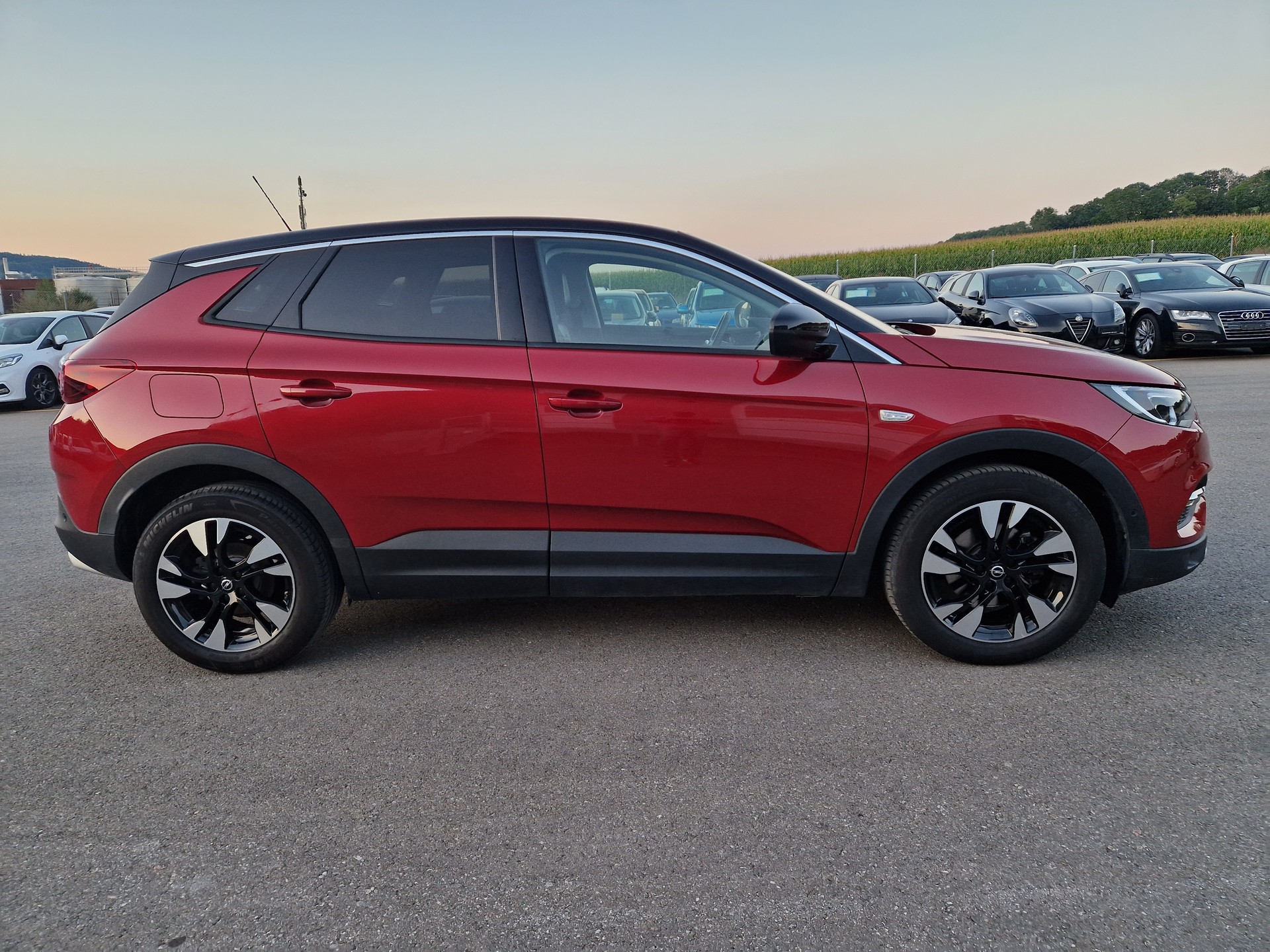 OPEL Grandland X 1.2i TP Enjoy-image-5